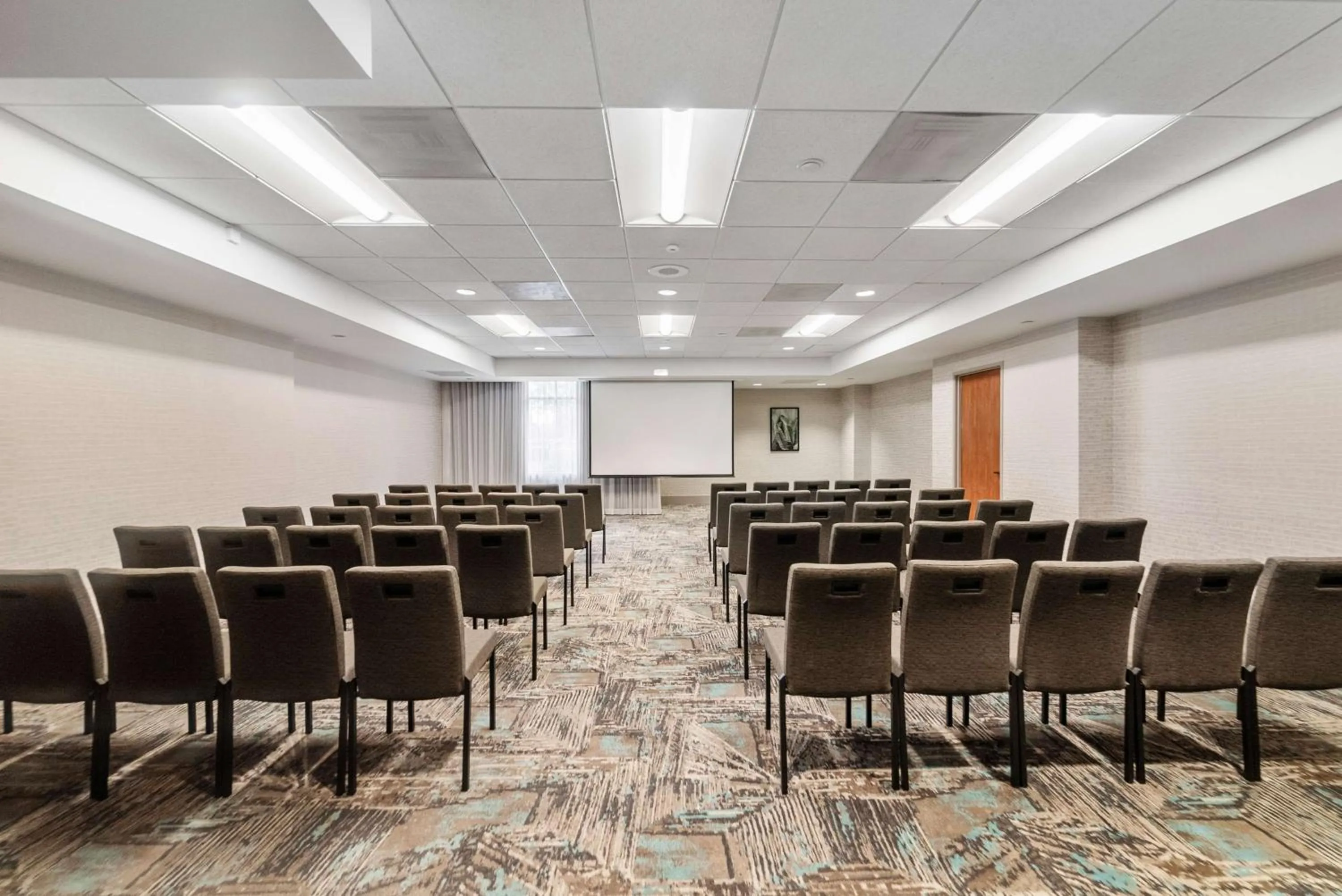 Meeting/conference room in DoubleTree by Hilton Carson