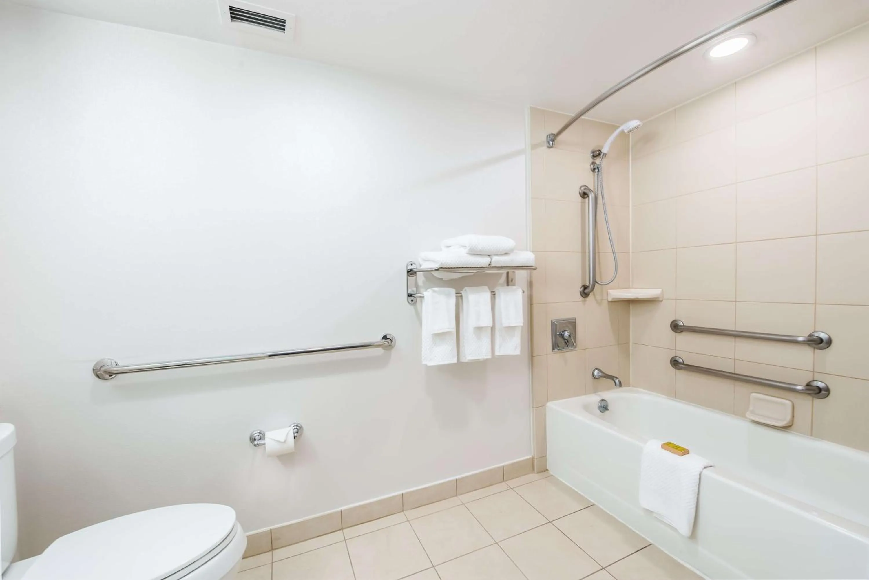 Bathroom in DoubleTree by Hilton Carson