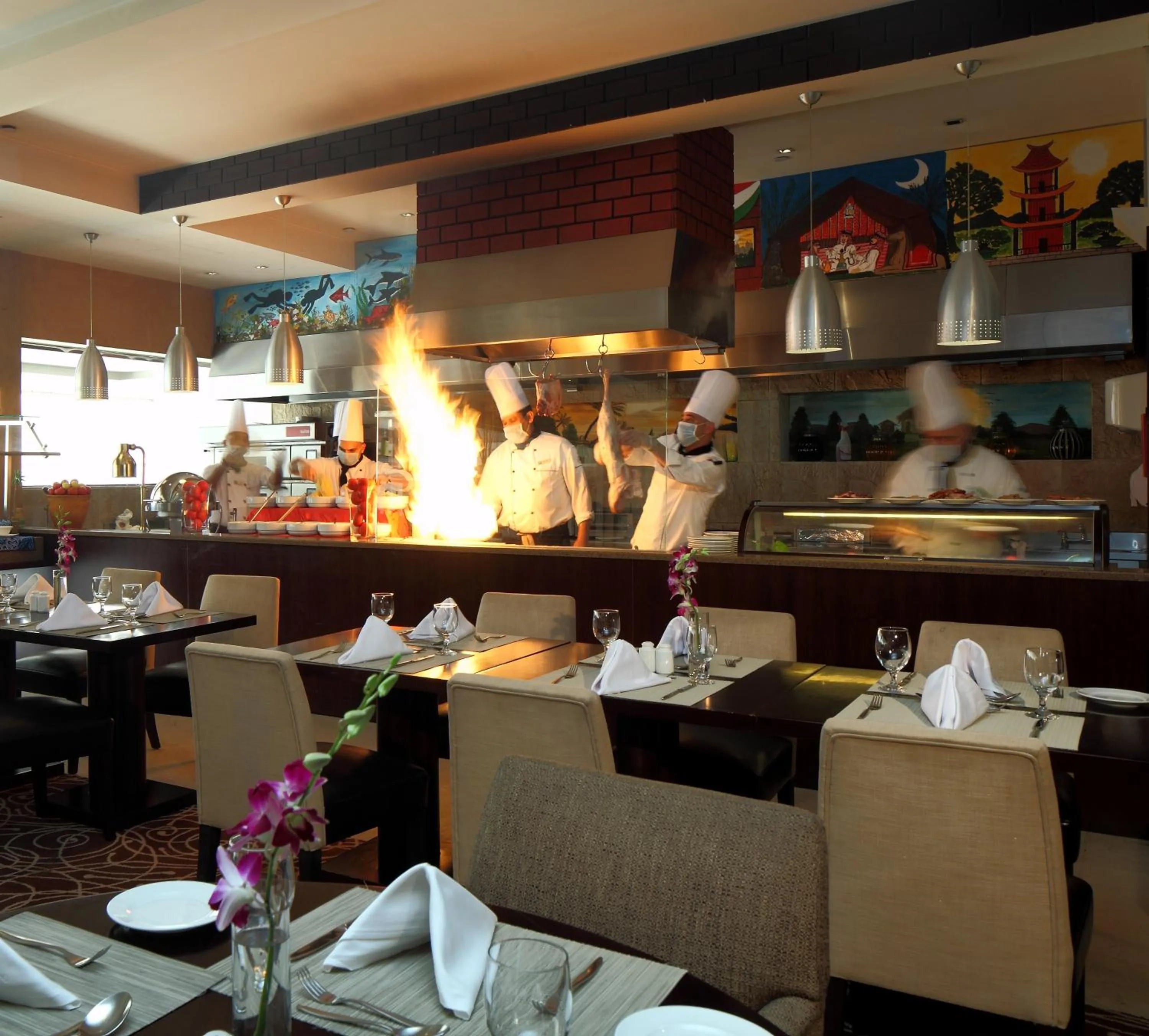 Restaurant/places to eat in Holiday Inn Al Khobar - Corniche by IHG