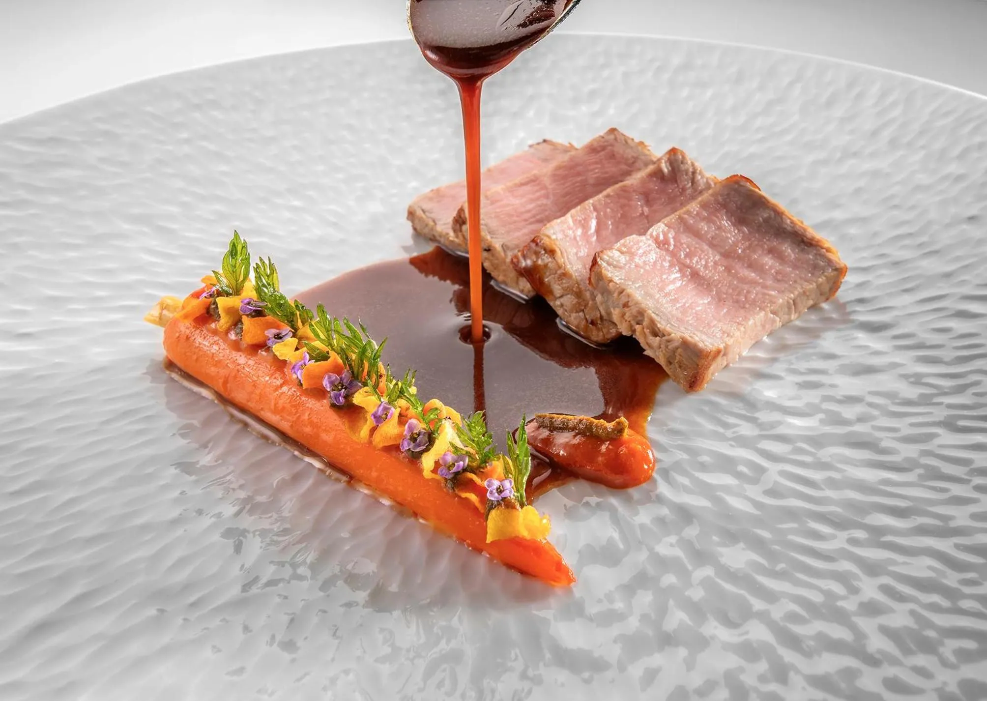 Food and drinks in La Réserve de Beaulieu