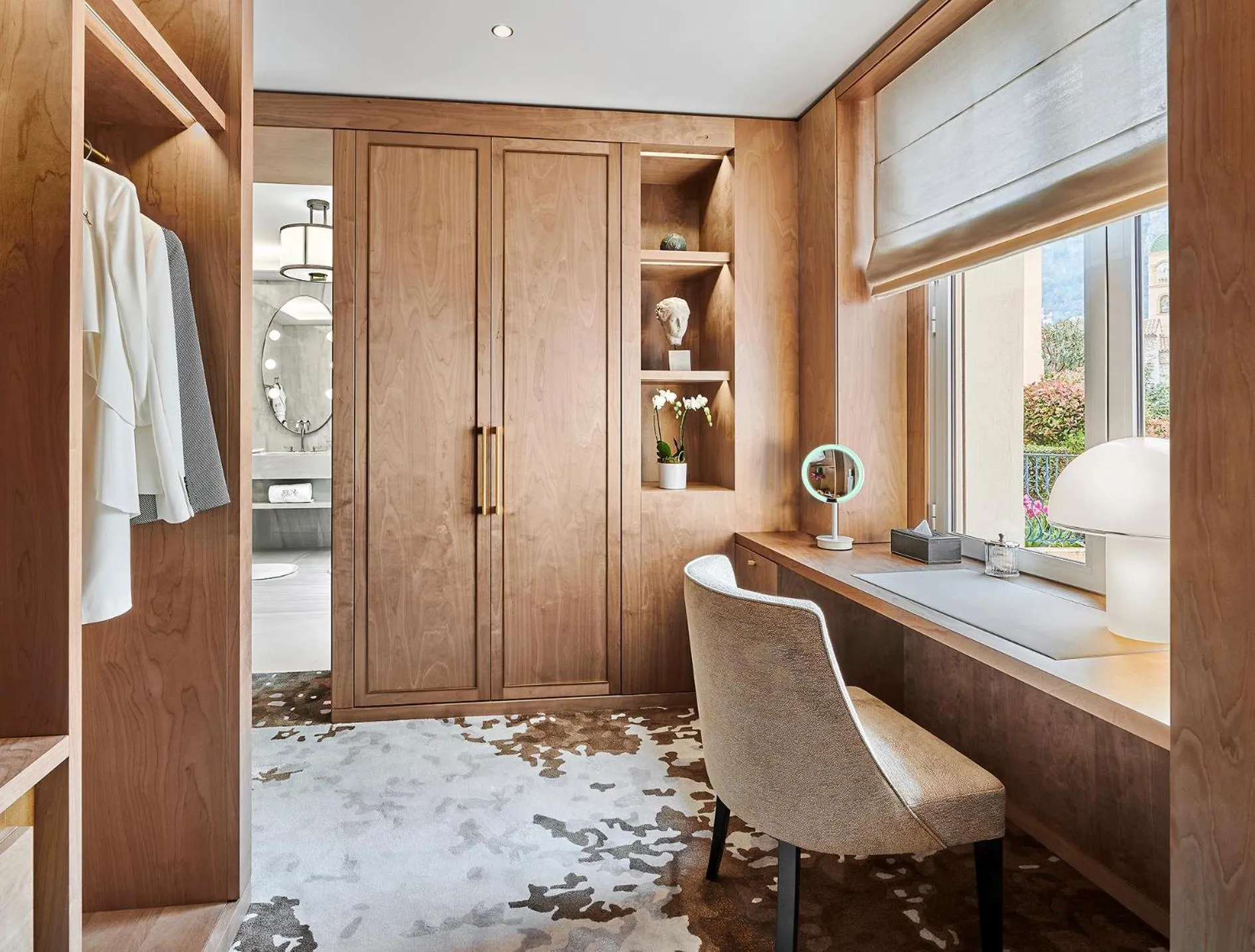 hair dresser in La Réserve de Beaulieu