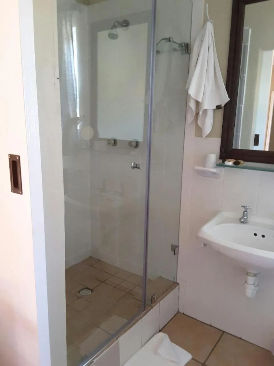 Bathroom in The-Ark B&B