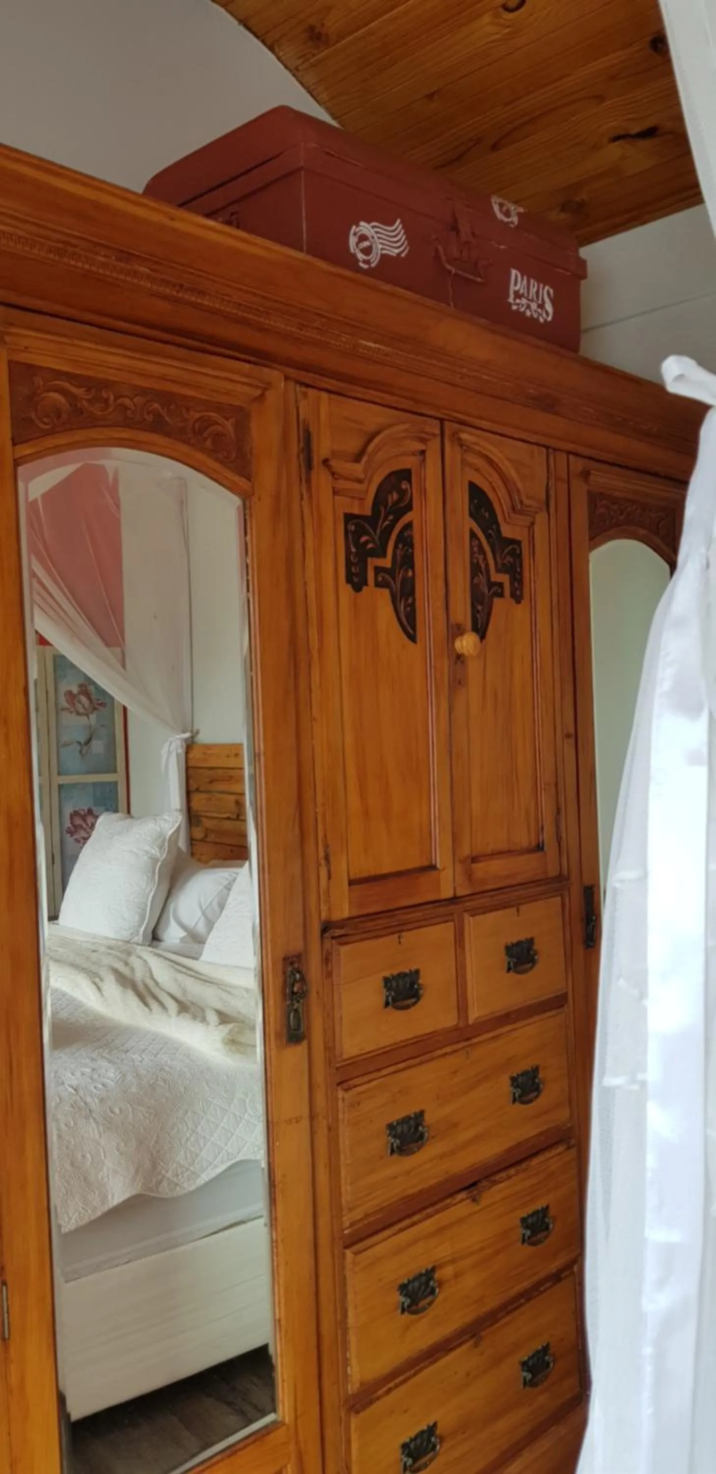 Decorative detail in The-Ark B&B