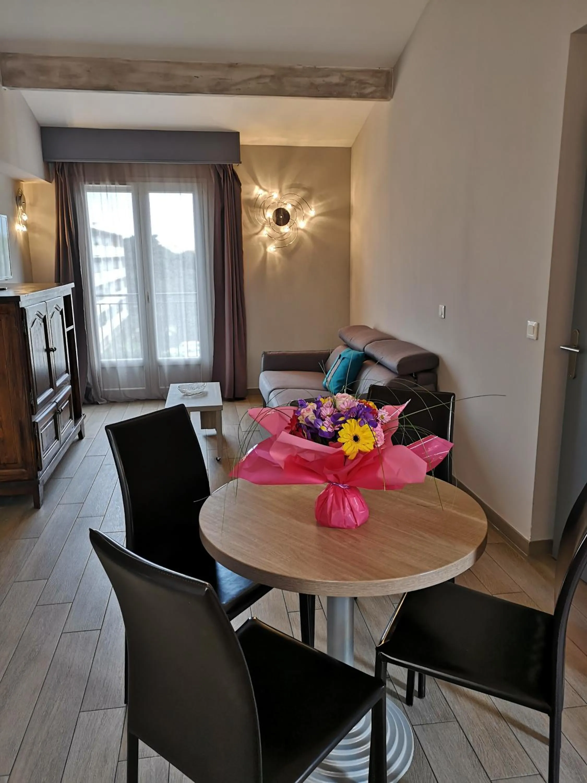 Dining area in Atoll Hotel restaurant