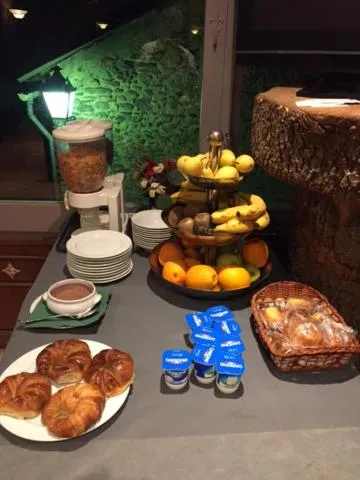 Breakfast in Hotel Roca