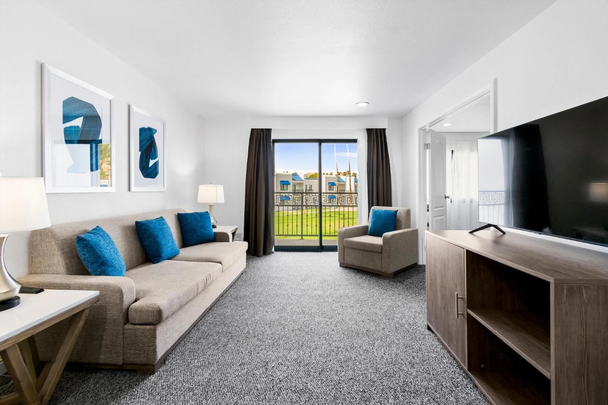 Living room in Serene Vegas Boutique Hotel Las Vegas