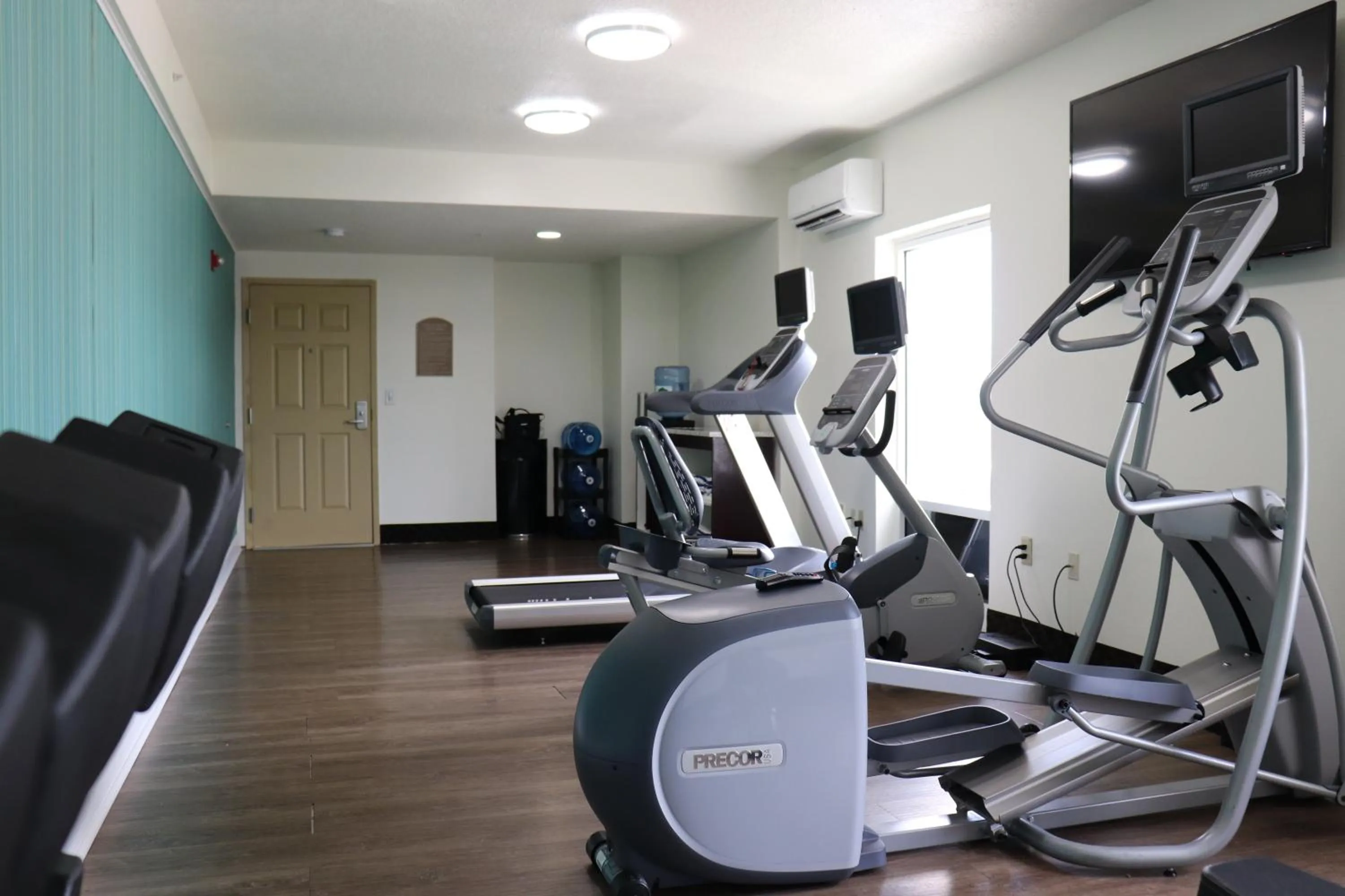Spa and wellness centre/facilities in Holiday Inn Express Hotel & Suites Clearwater US 19 North by IHG