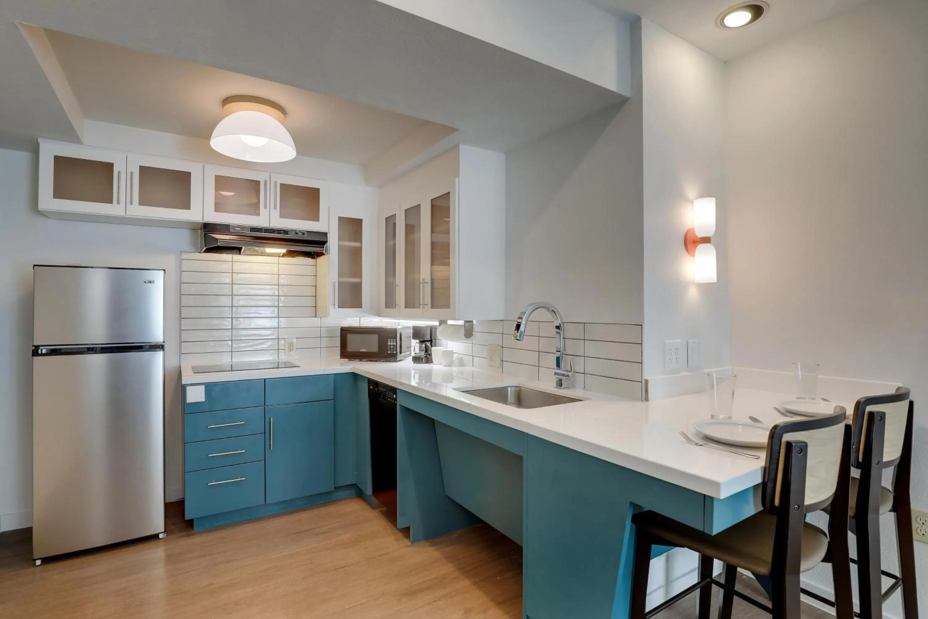 Kitchen or kitchenette in Sonesta ES Suites San Jose - Airport