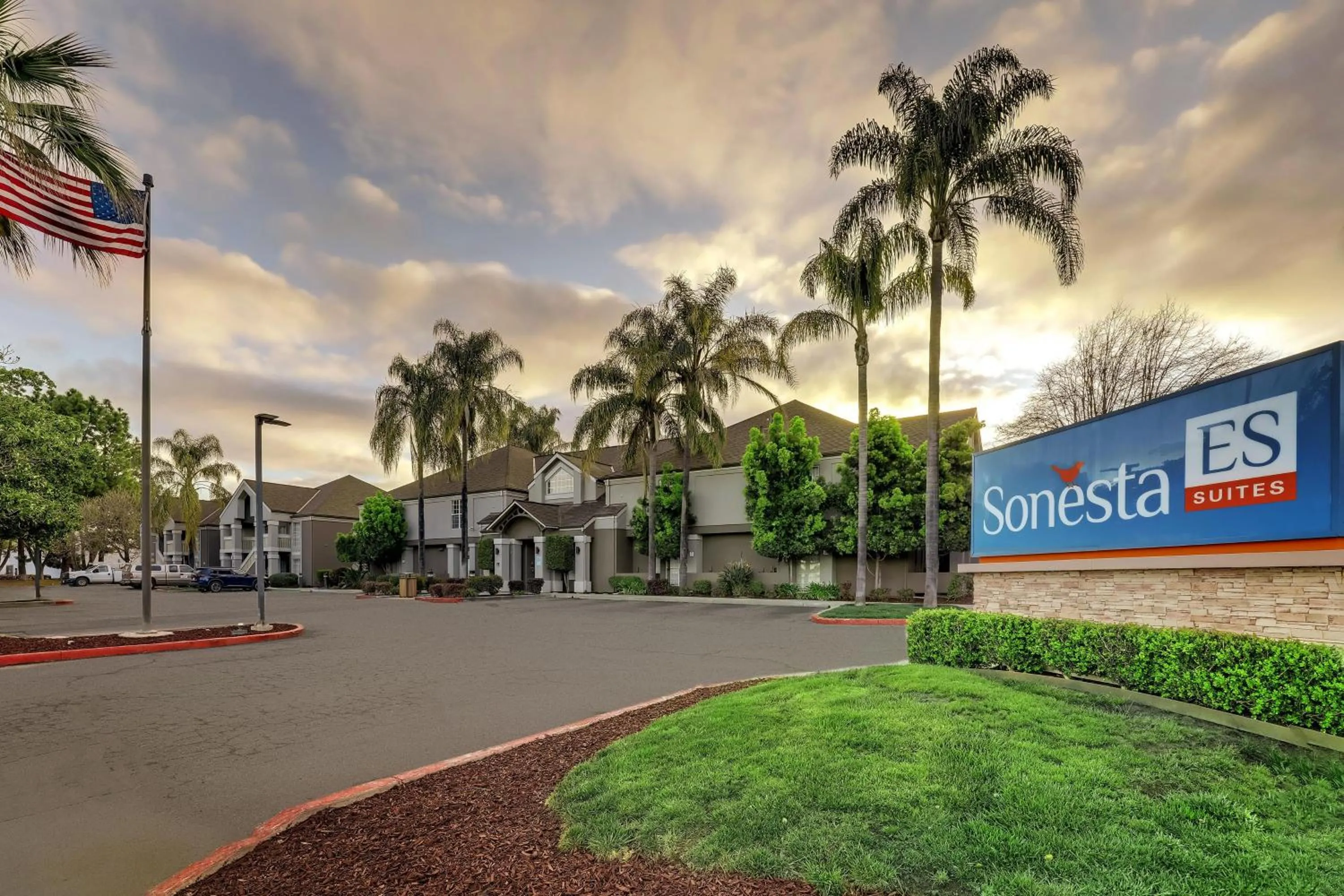 Property building in Sonesta ES Suites San Jose - Airport