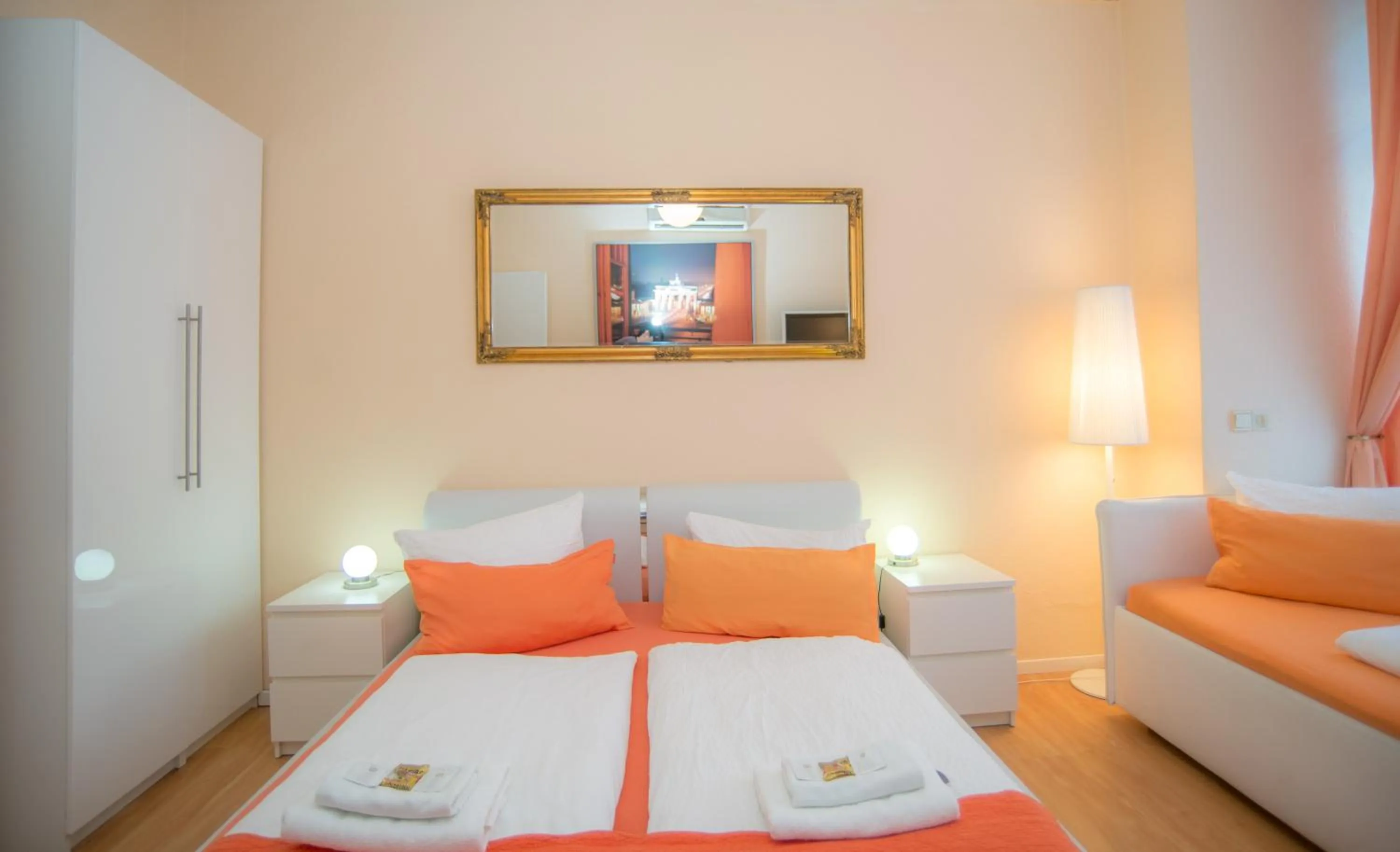 Bed in City Guesthouse Pension Berlin