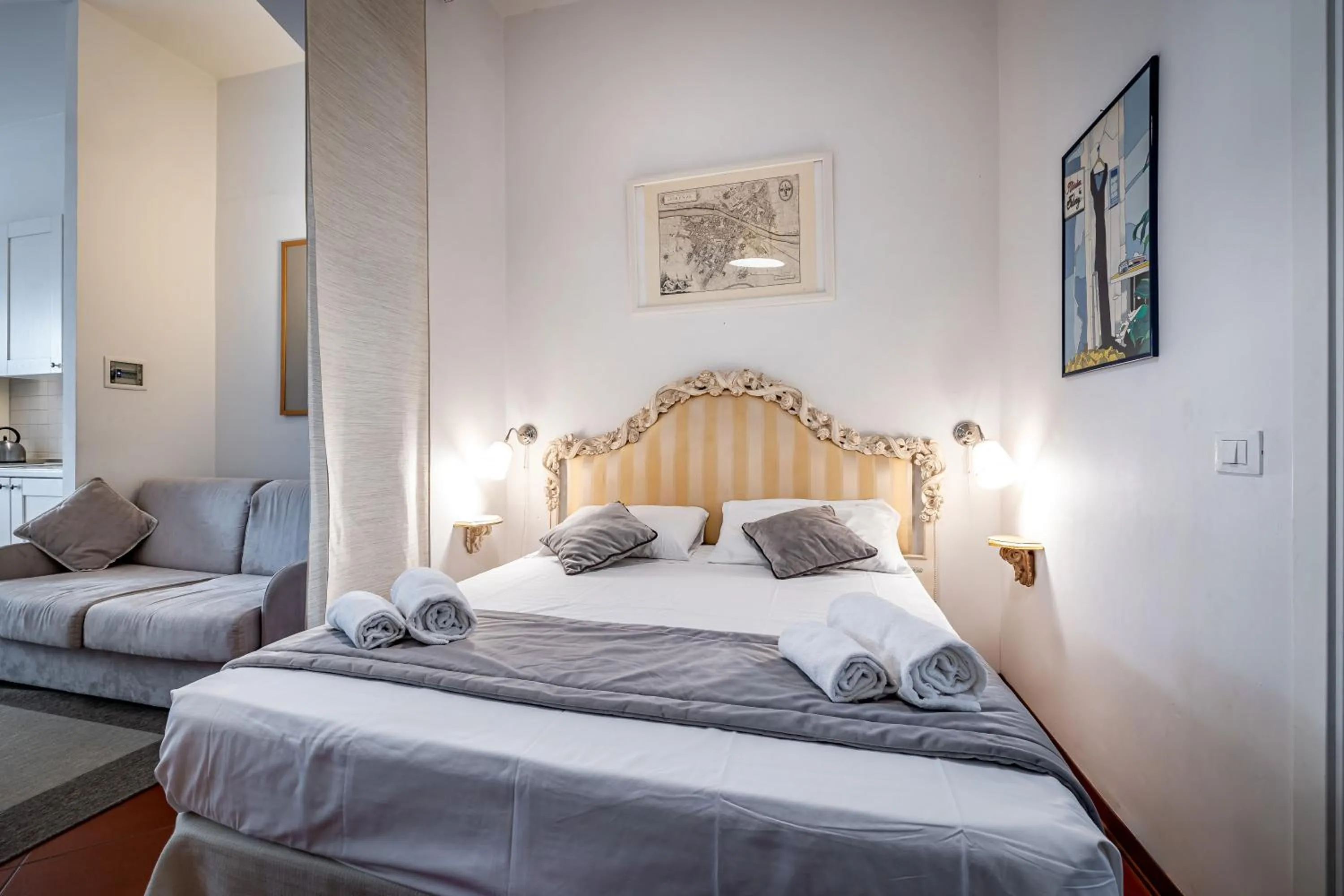 Photo of the whole room, Bed in YiD Cimabue