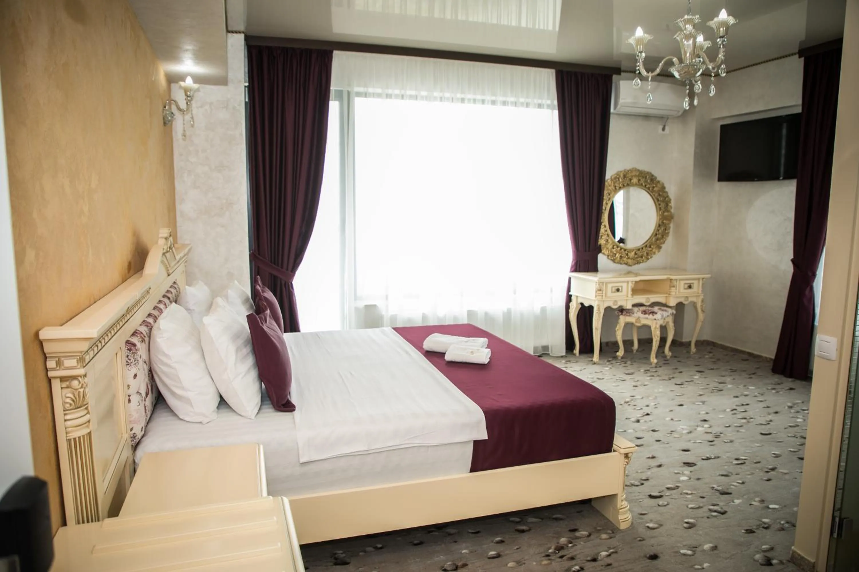 Bed in Almar Lake View Boutique H Adults Only