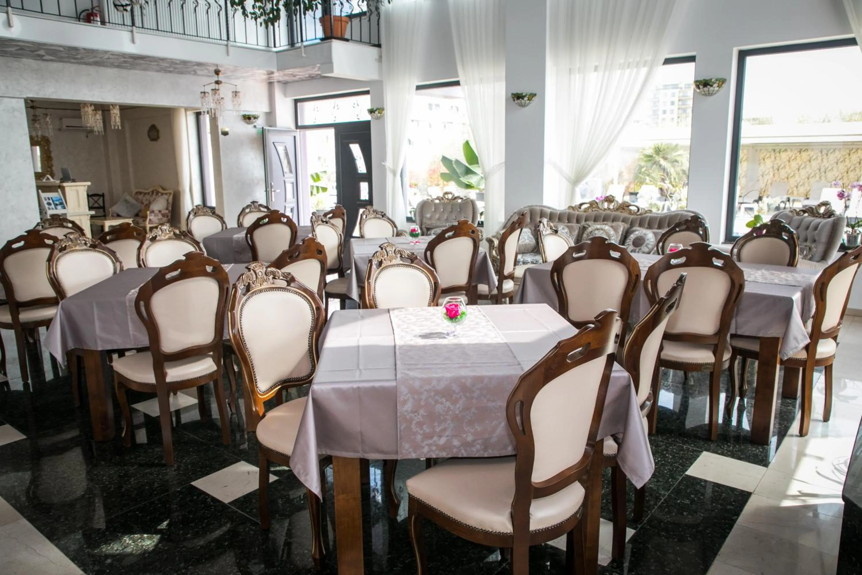 Almar Lake View Boutique H Adults Only