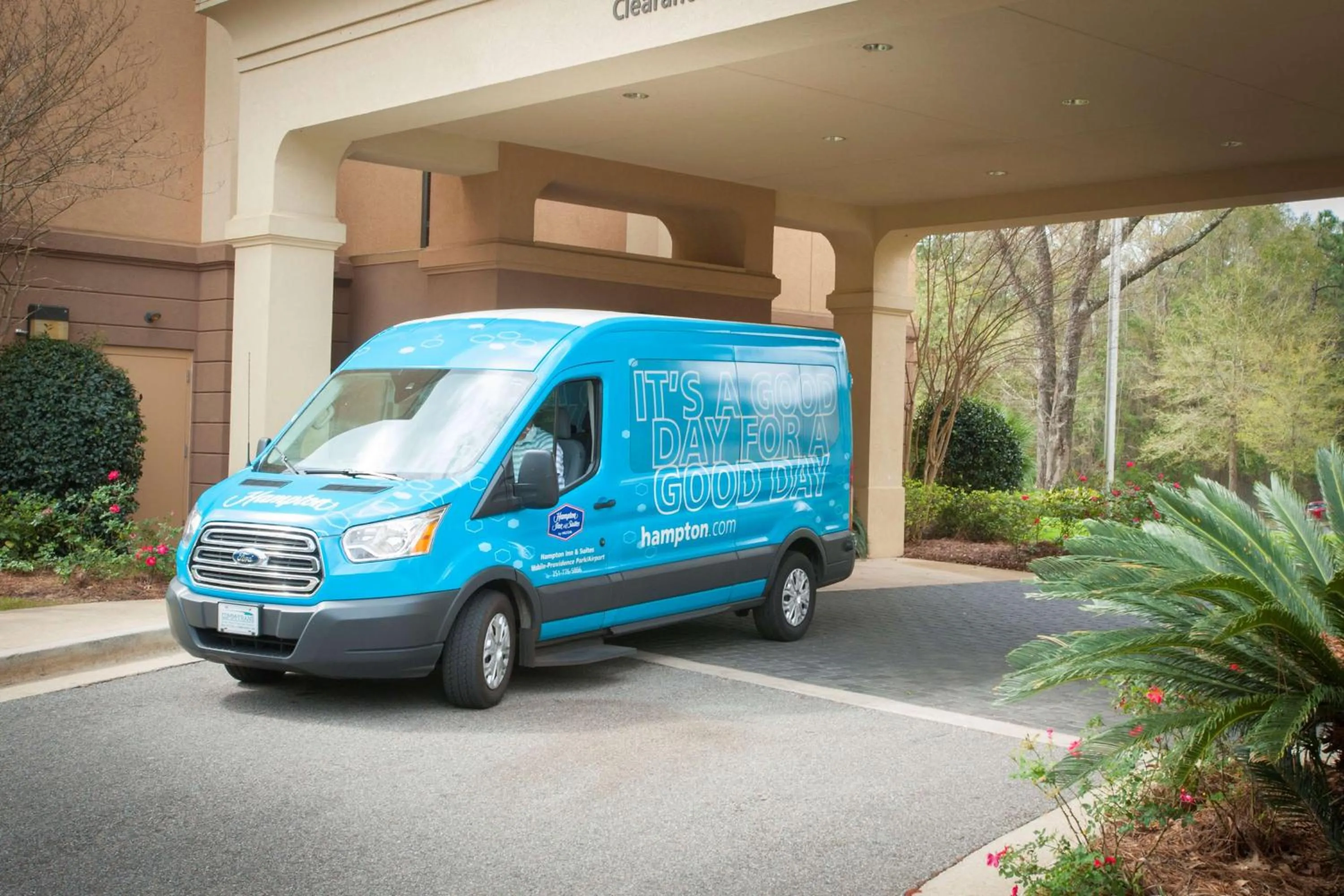 Property building in Hampton Inn & Suites Mobile Providence Park/Airport