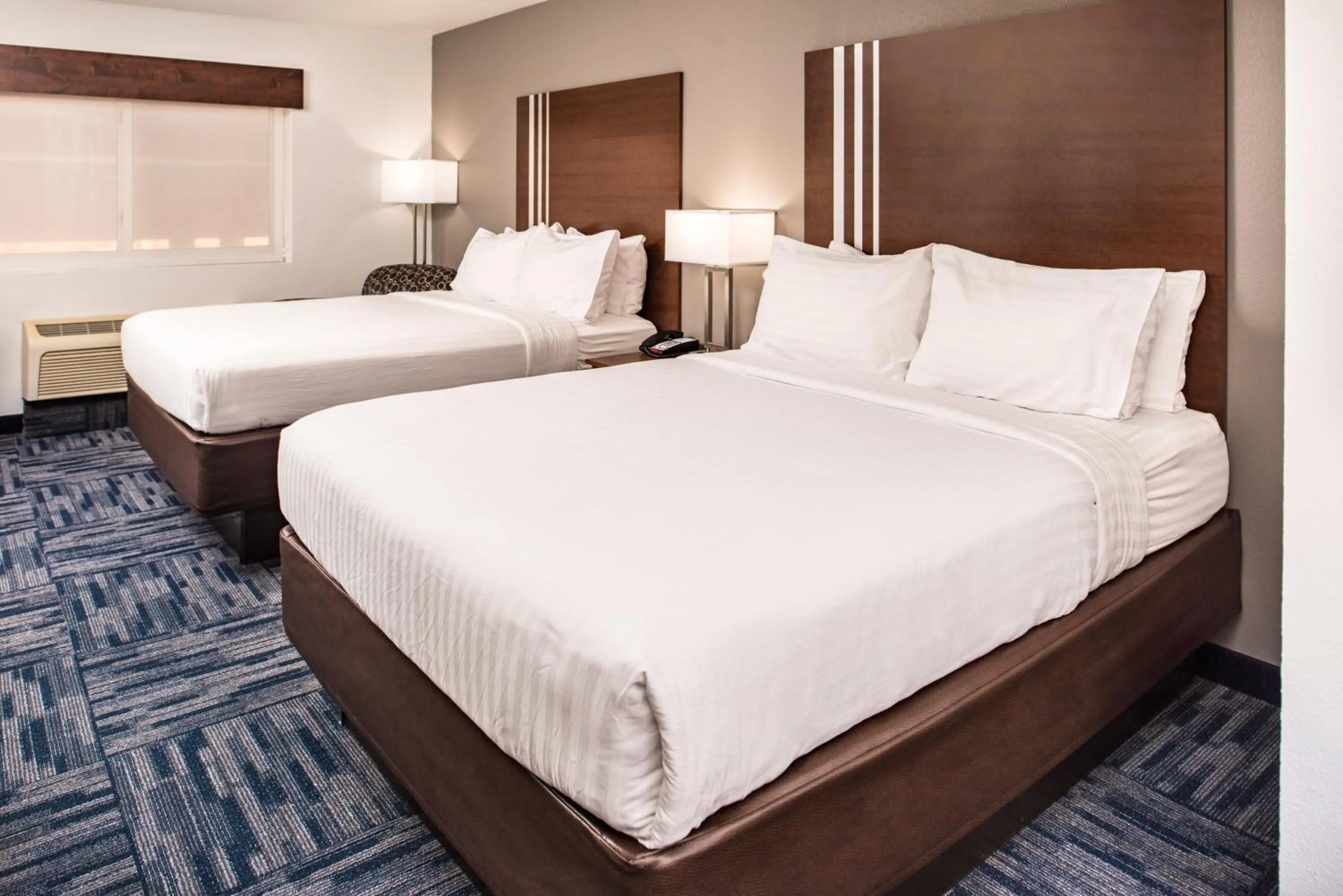 Photo of the whole room, Bed in Holiday Inn Express & Suites Alamogordo Highway 54/70 by IHG