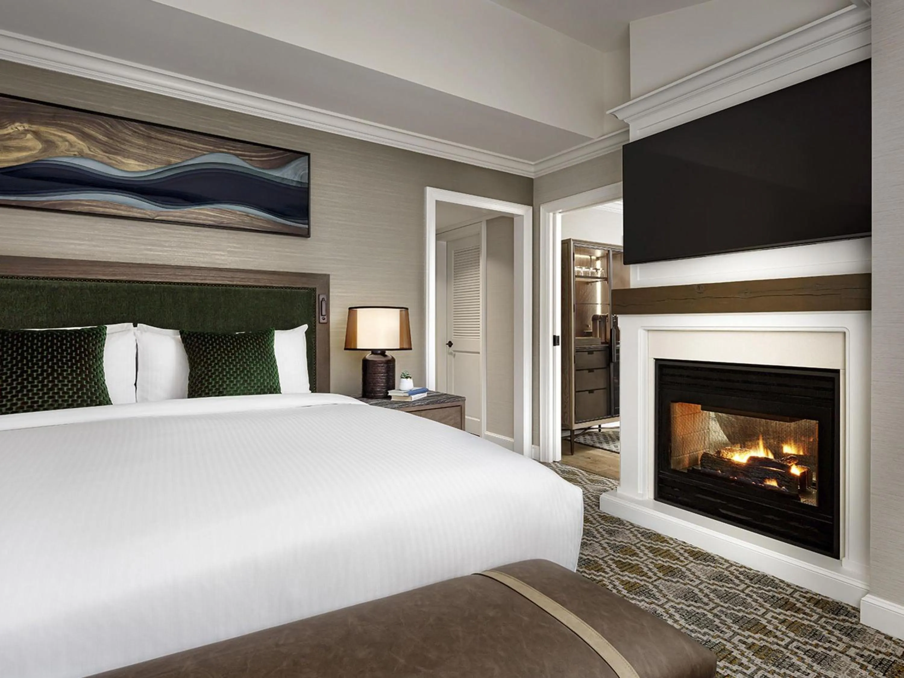 Bedroom, Bed in Fairmont Chateau Whistler