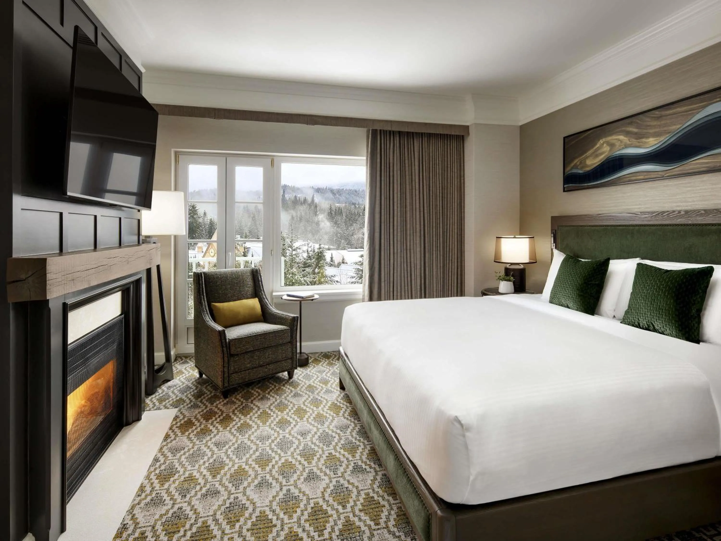 Bedroom, Bed in Fairmont Chateau Whistler