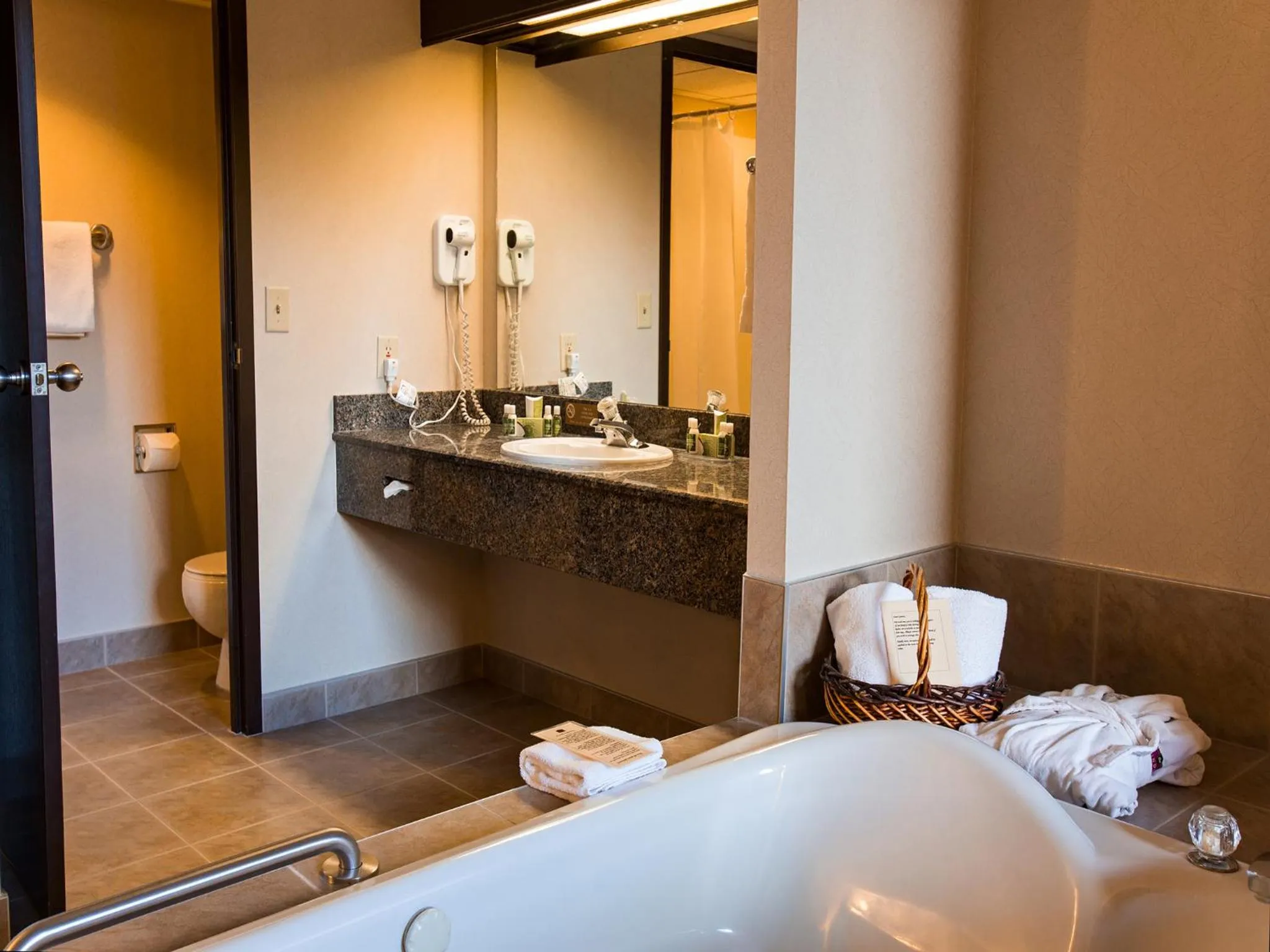 Bathroom in The Rundlestone Lodge