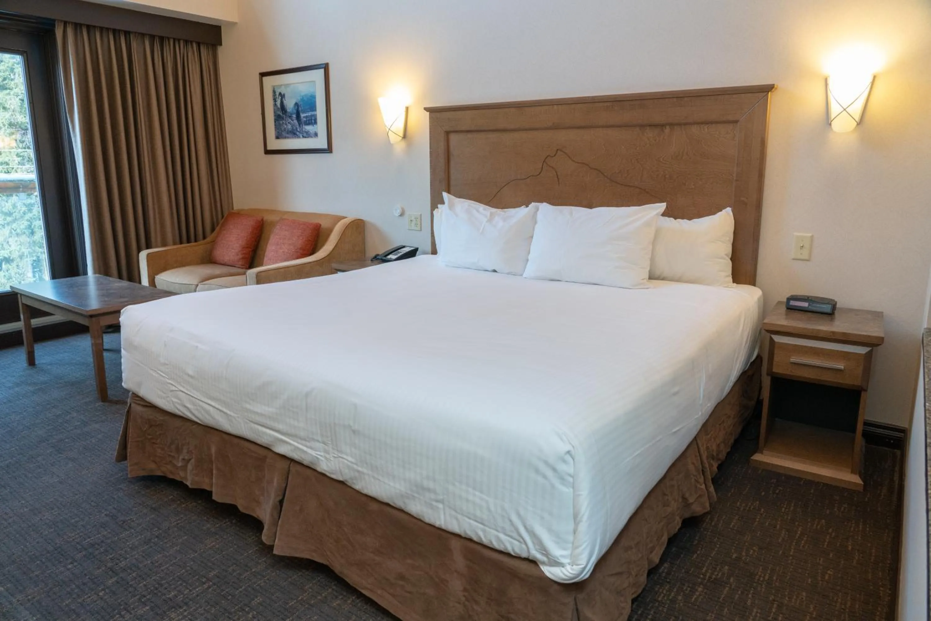 Bed in The Rundlestone Lodge