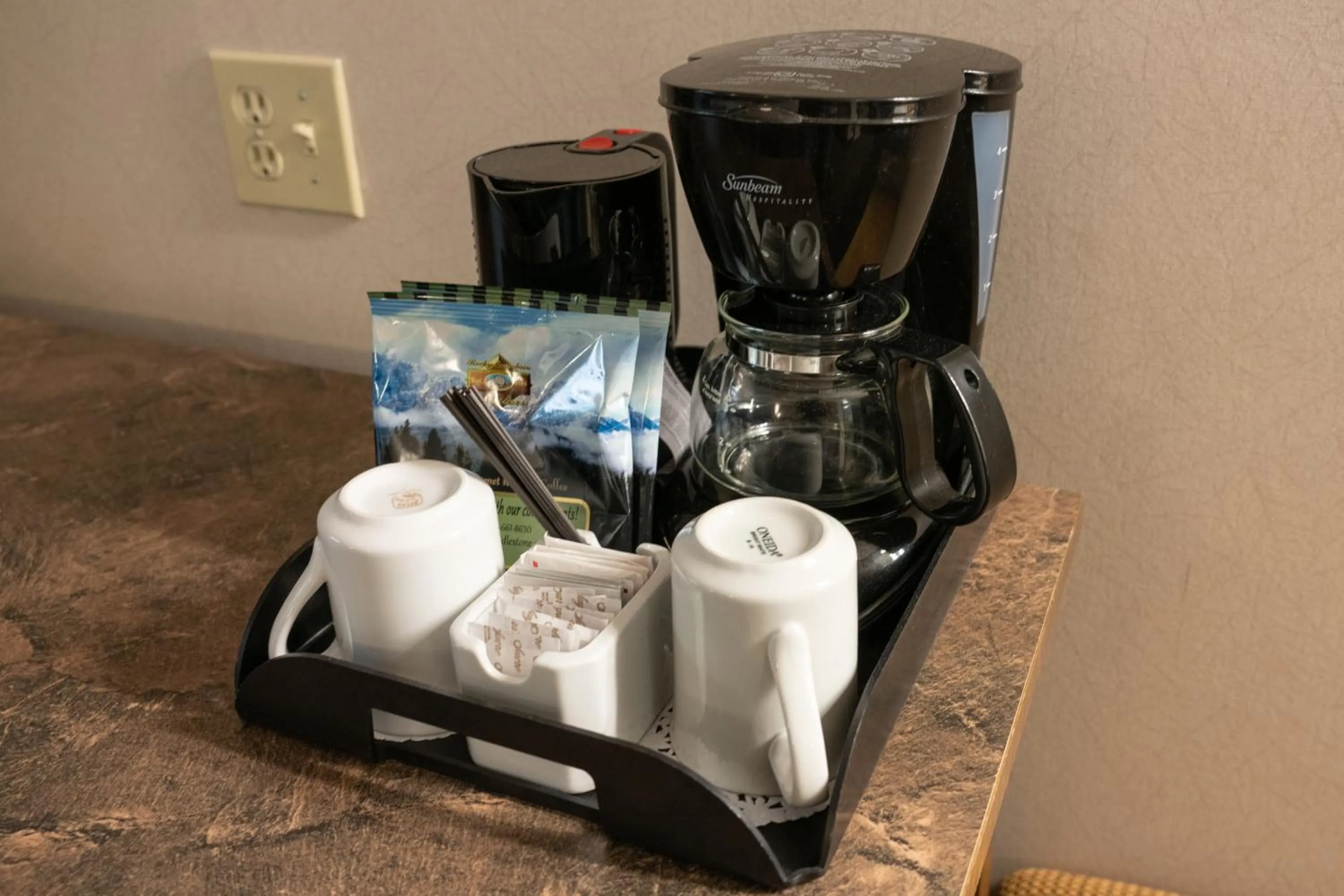 Coffee/tea facilities in The Rundlestone Lodge