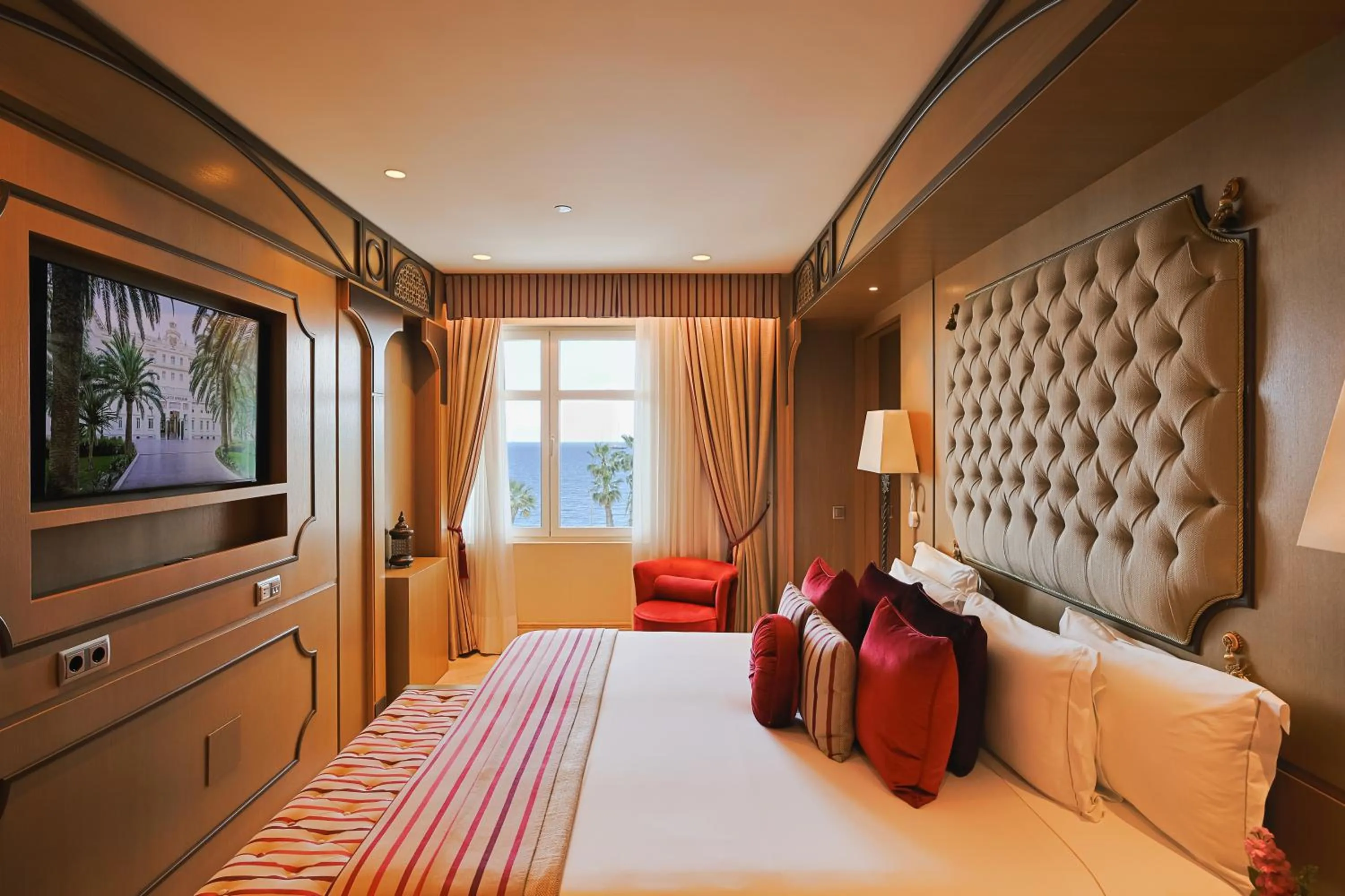 Bed in Gran Hotel Miramar GL