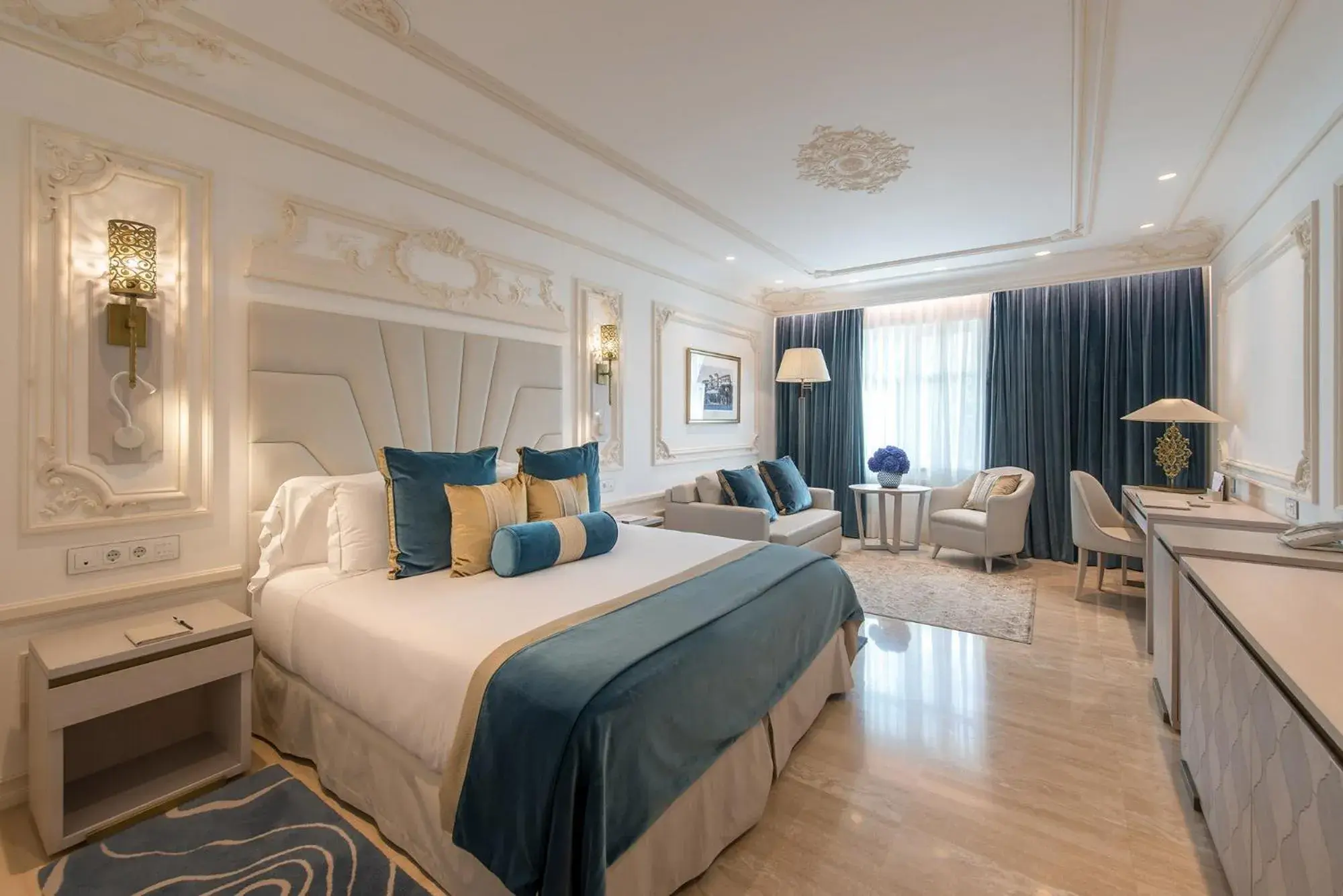 Deluxe Double or Twin Room in Gran Hotel Miramar GL Deluxe Double or Twin Room in Gran Hotel Miramar GL