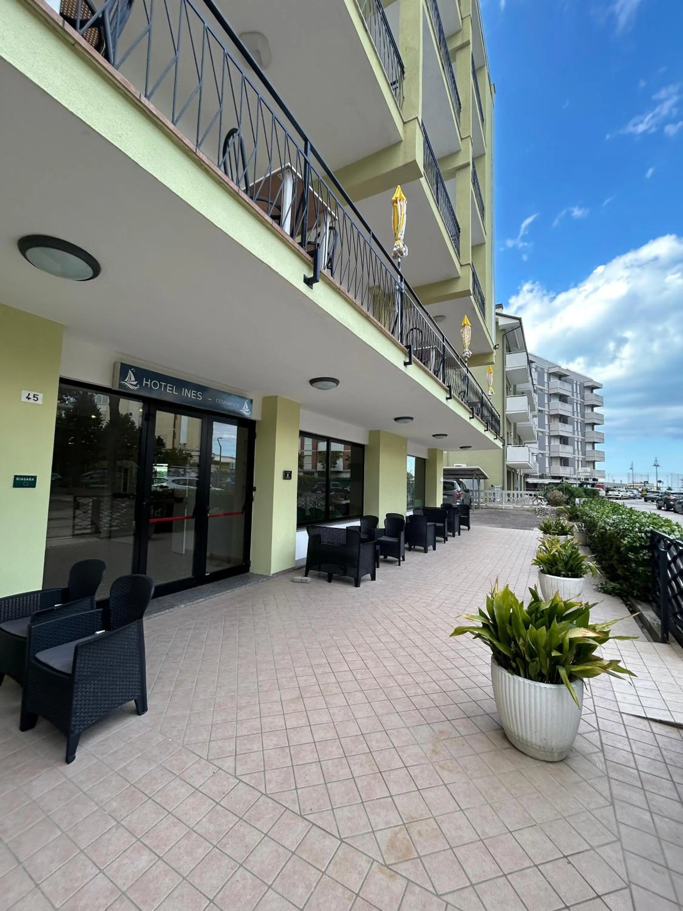 Hotel Ines