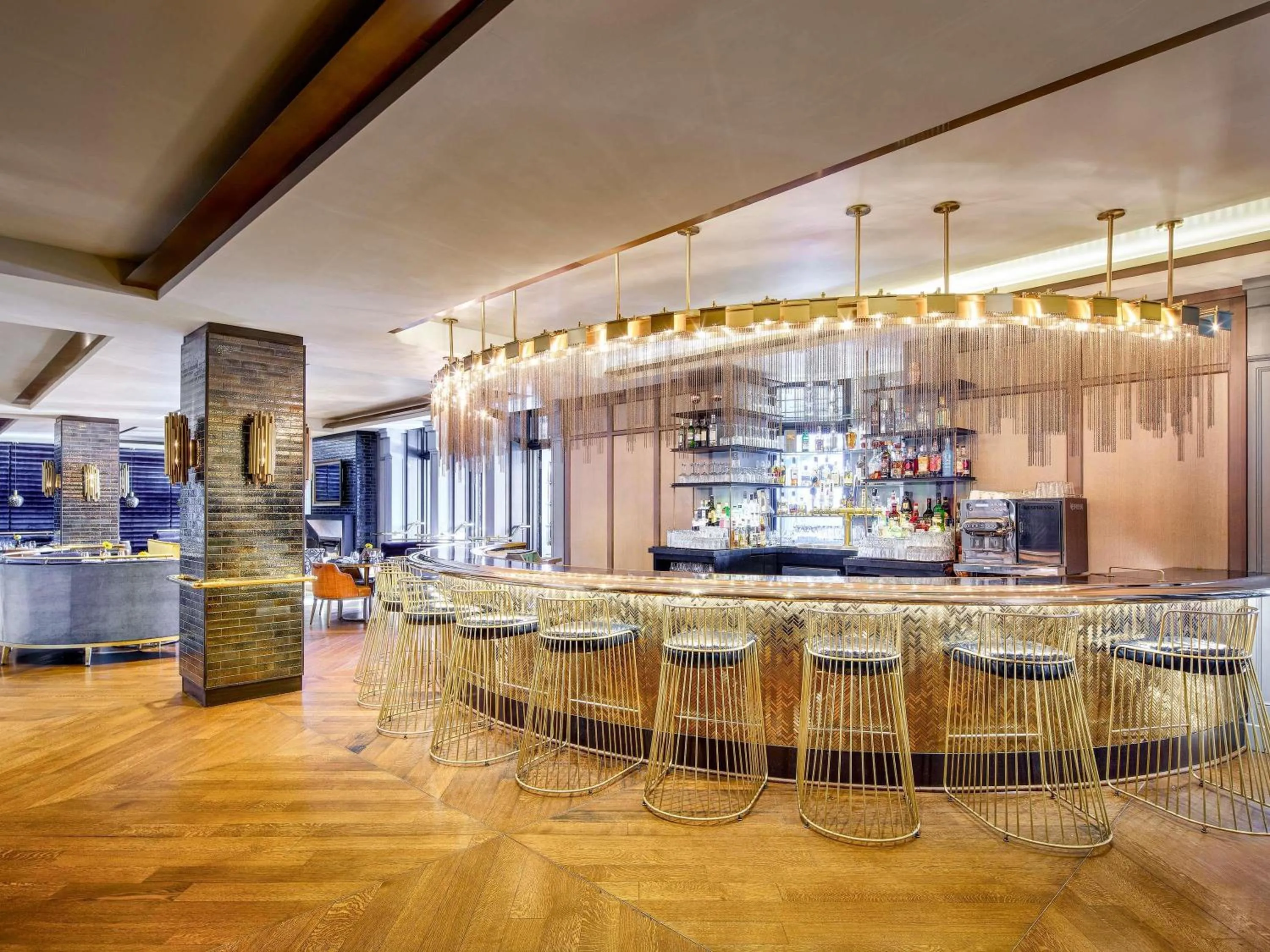 Restaurant/places to eat in Fairmont Le Chateau Frontenac