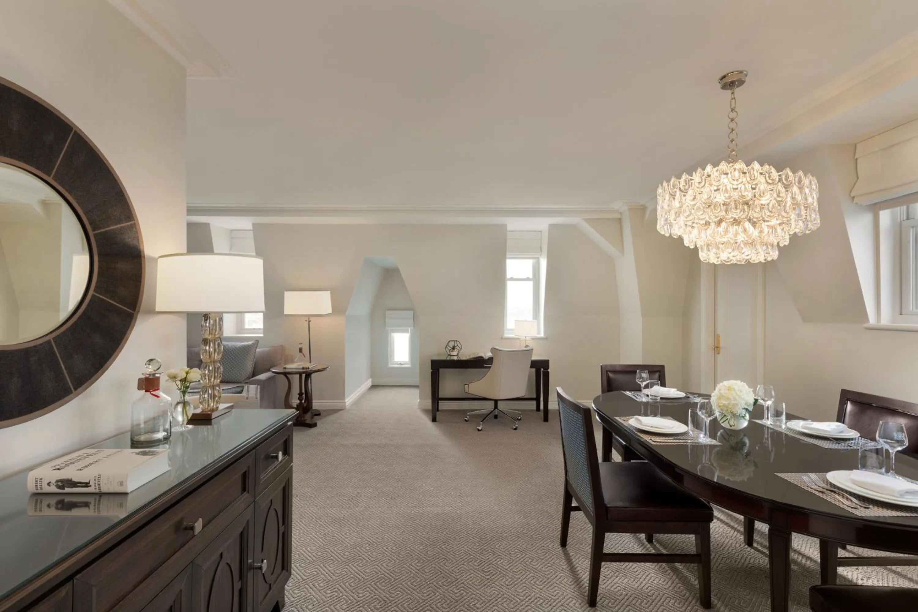 Dining area in Fairmont Le Chateau Frontenac