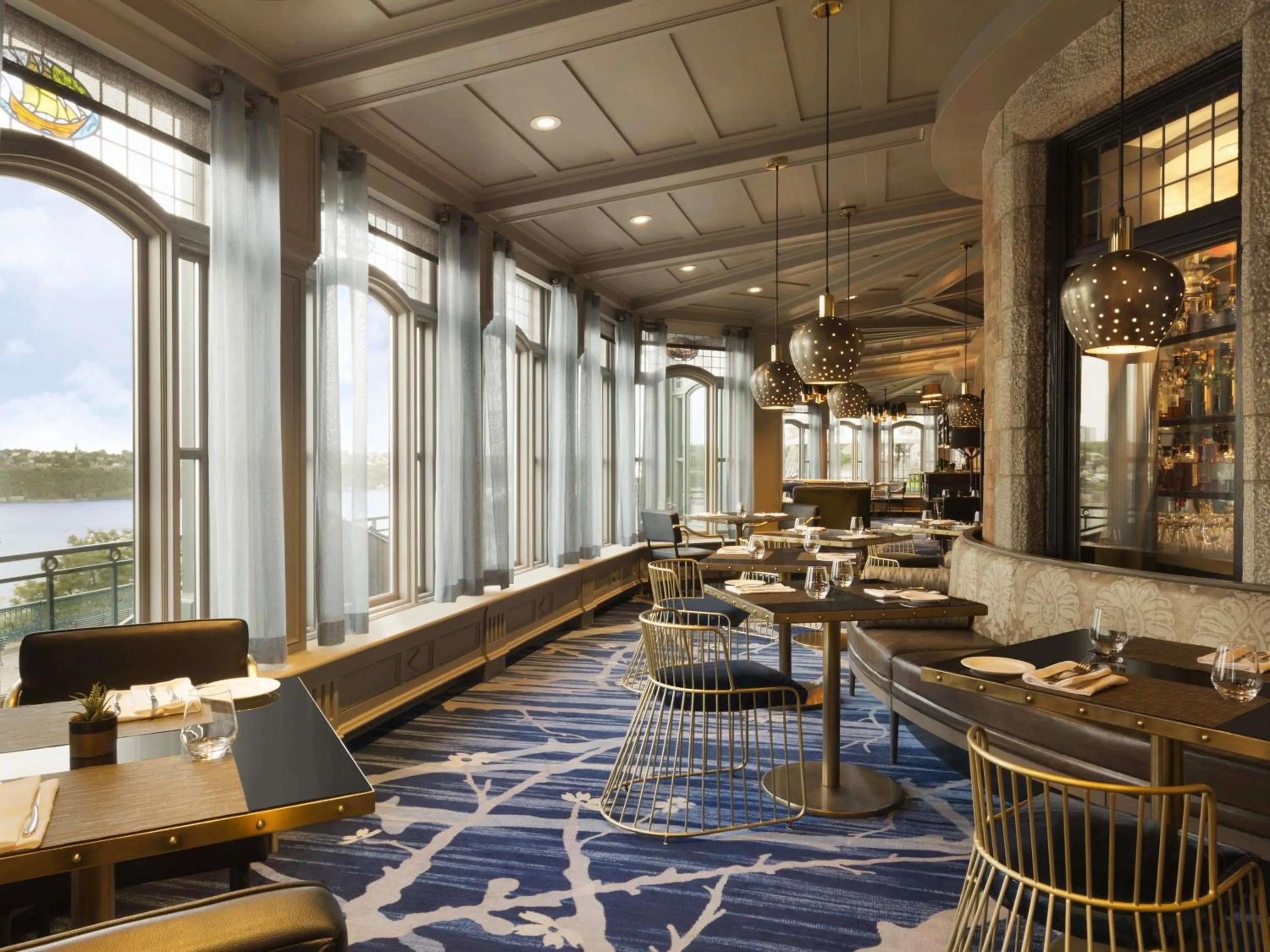 Restaurant/places to eat in Fairmont Le Chateau Frontenac