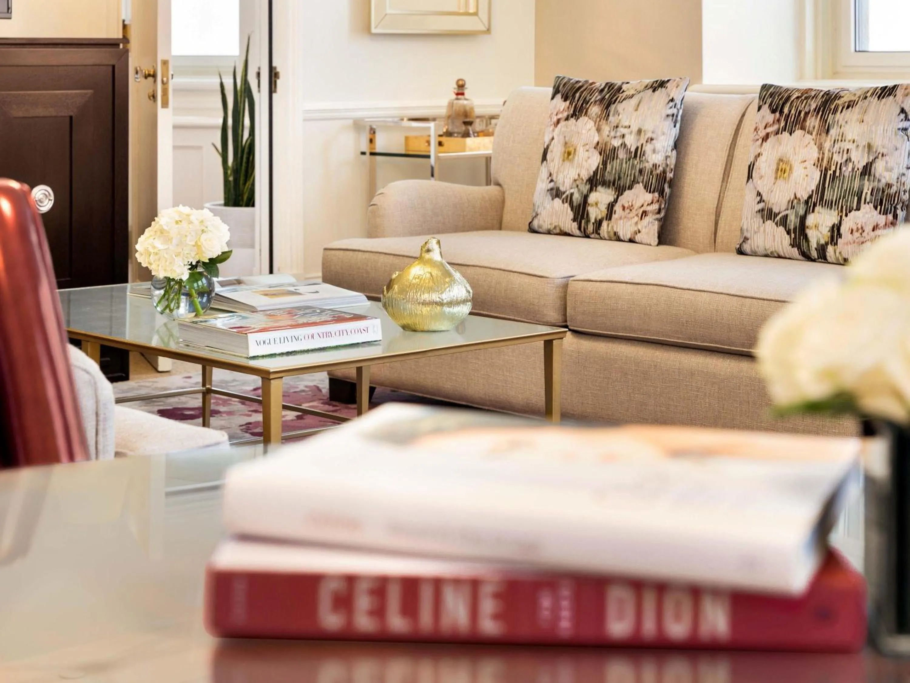 Bedroom in Fairmont Le Chateau Frontenac