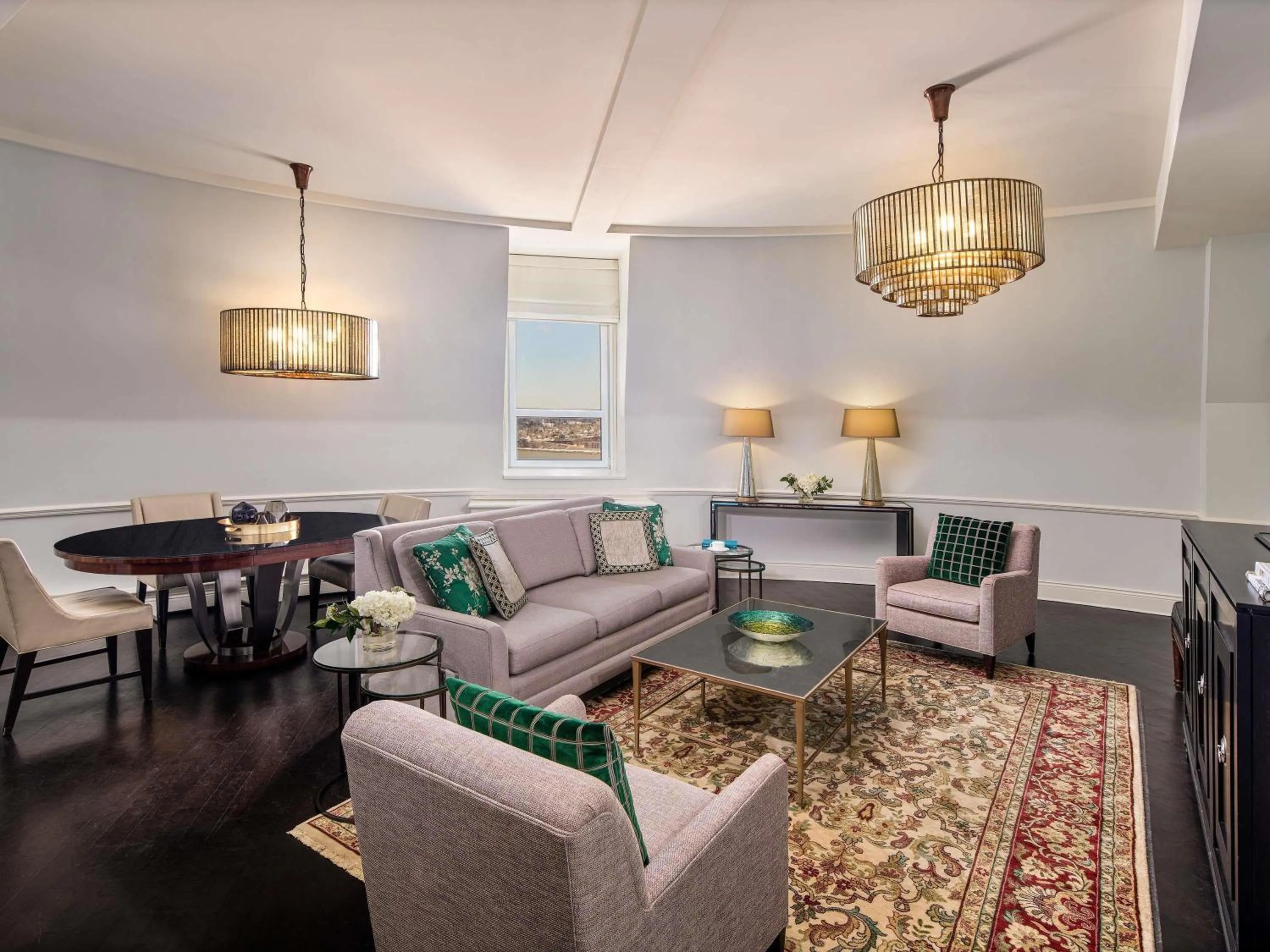 Bedroom in Fairmont Le Chateau Frontenac