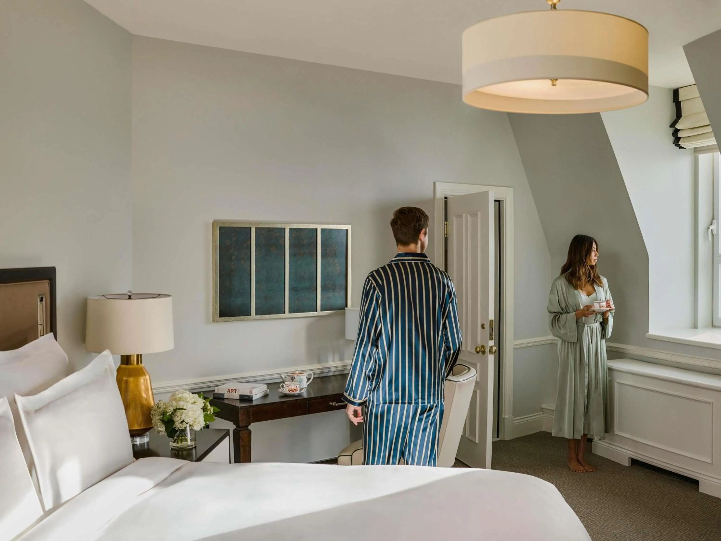 Bedroom, Bed in Fairmont Le Chateau Frontenac