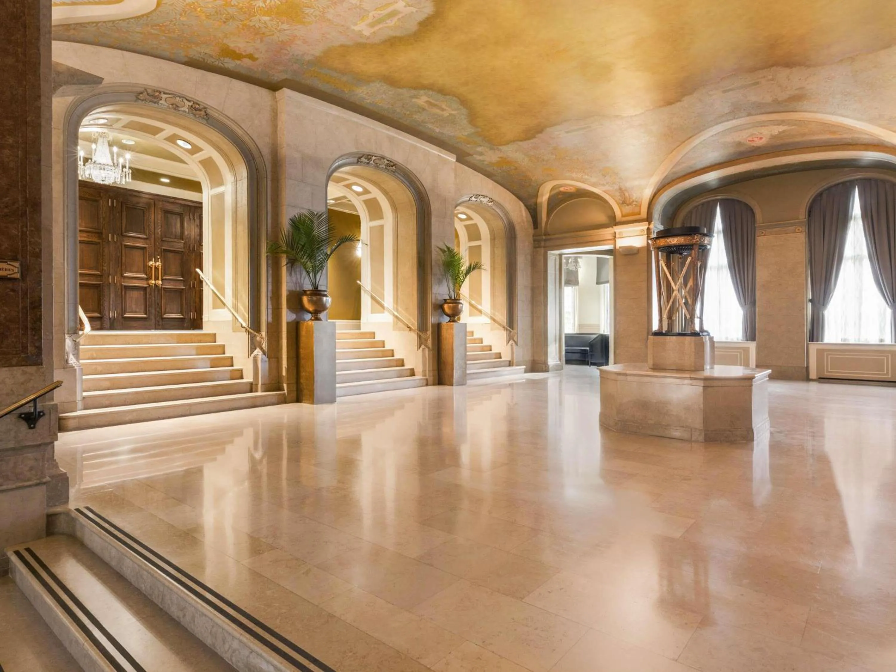 Meeting/conference room in Fairmont Le Chateau Frontenac