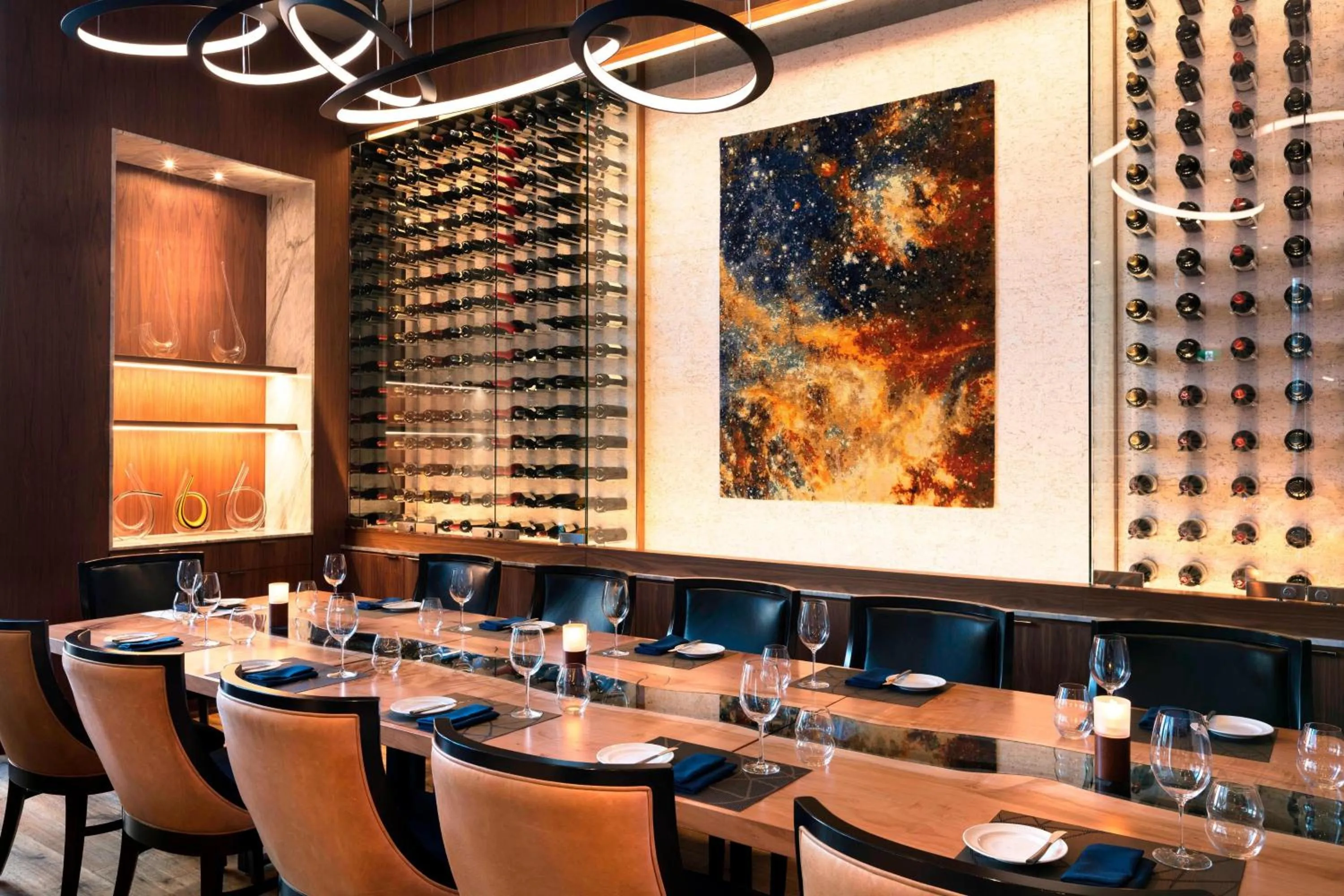 Restaurant/places to eat in Delta Hotels by Marriott Burnaby Conference Centre