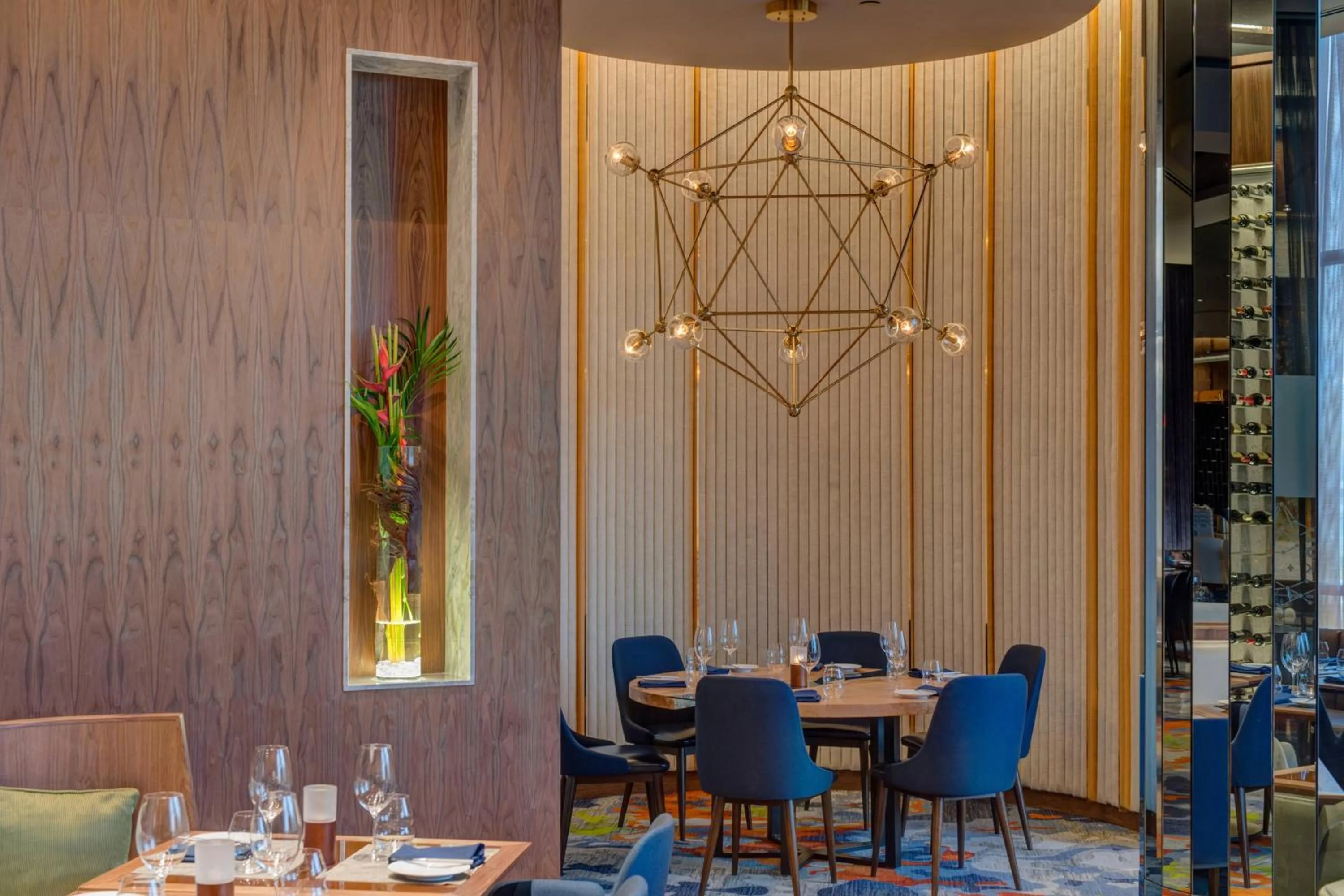 Restaurant/places to eat in Delta Hotels by Marriott Burnaby Conference Centre