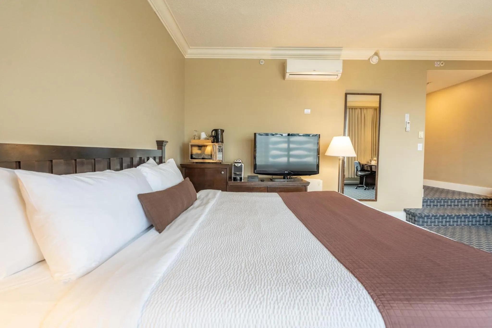 Bed in Century Plaza Hotel