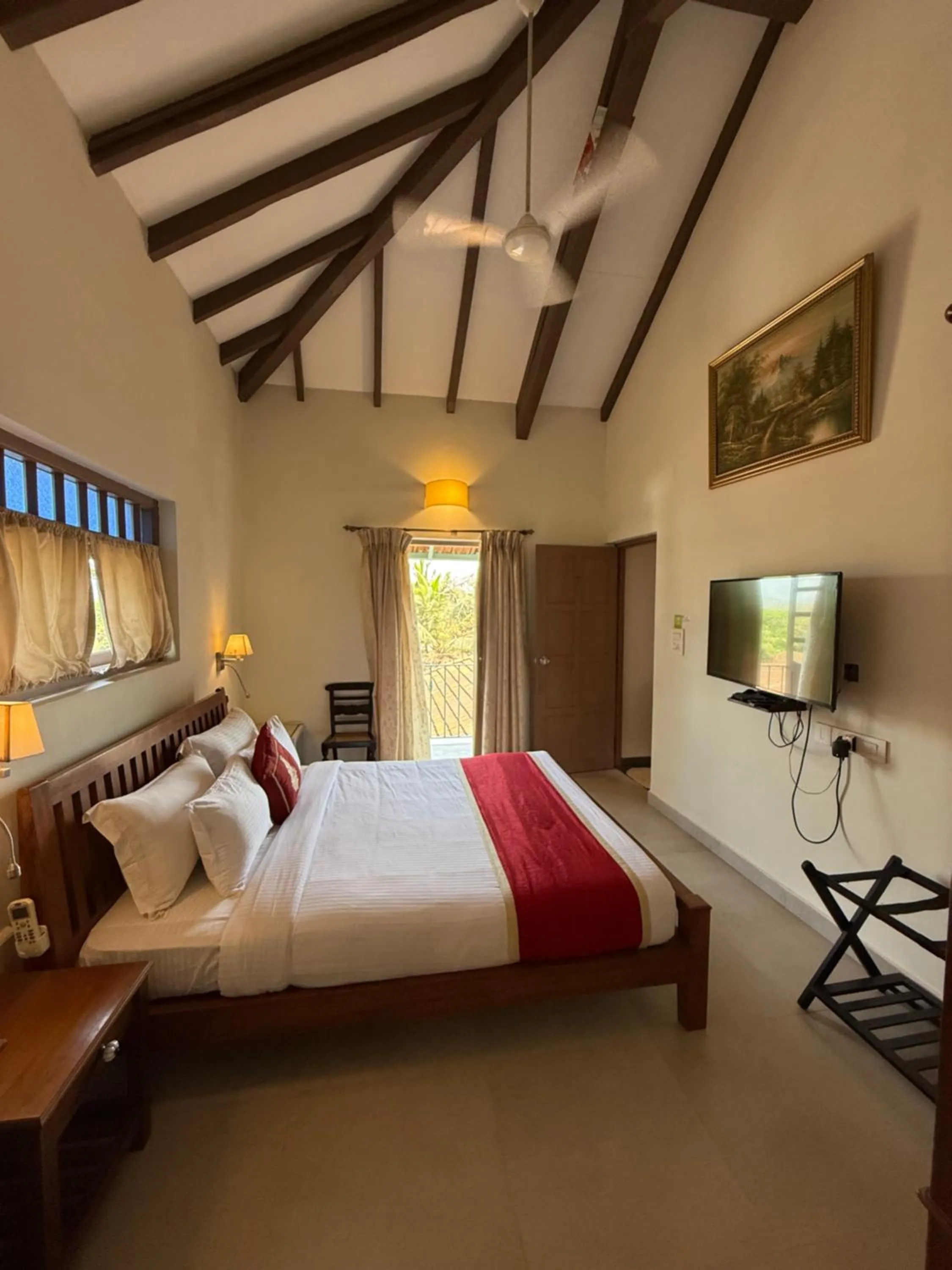 Bedroom, Bed in Lar Amorosa Boutique Hotel - Goa