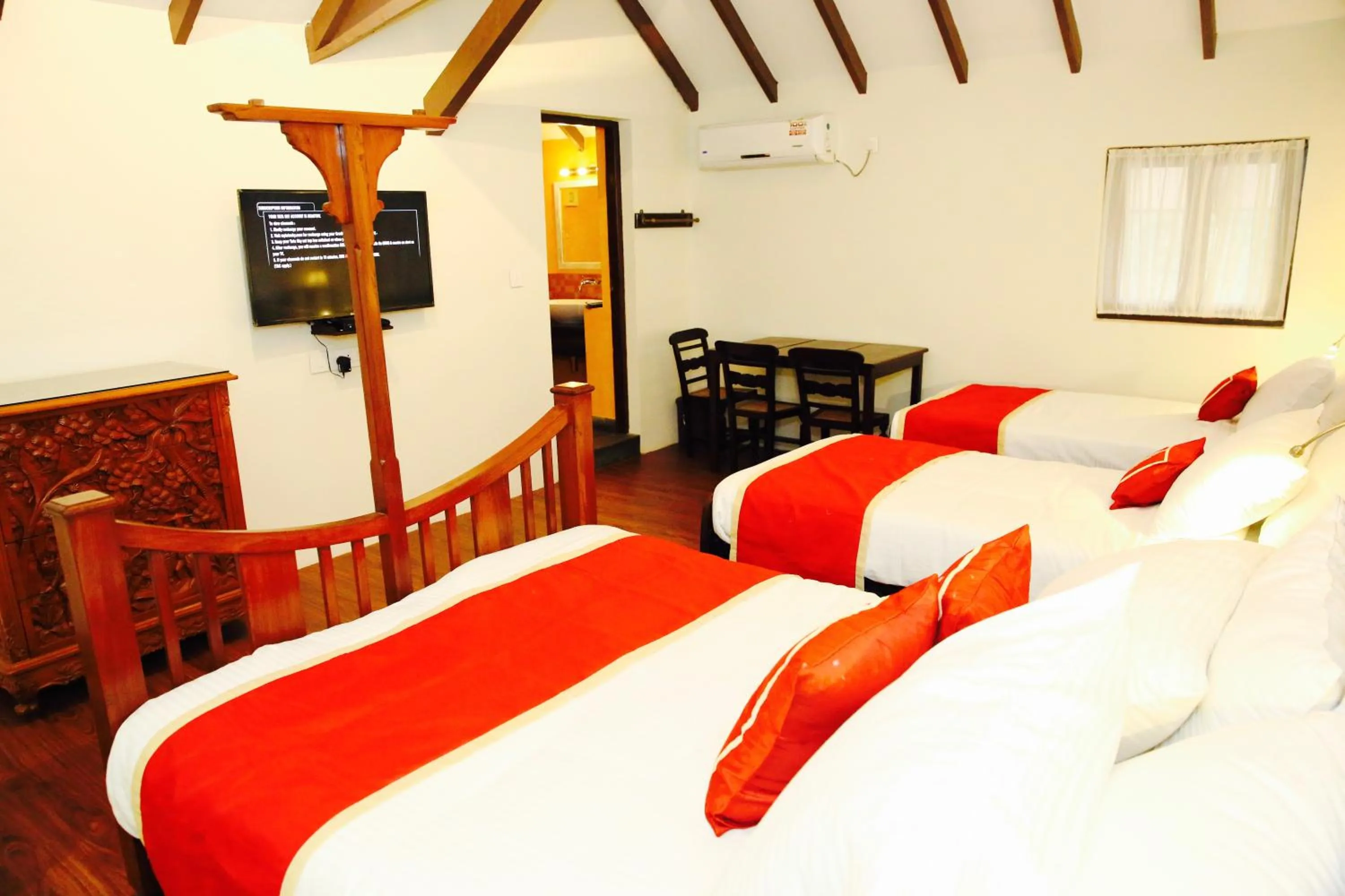 Bedroom, Bed in Lar Amorosa Boutique Hotel - Goa