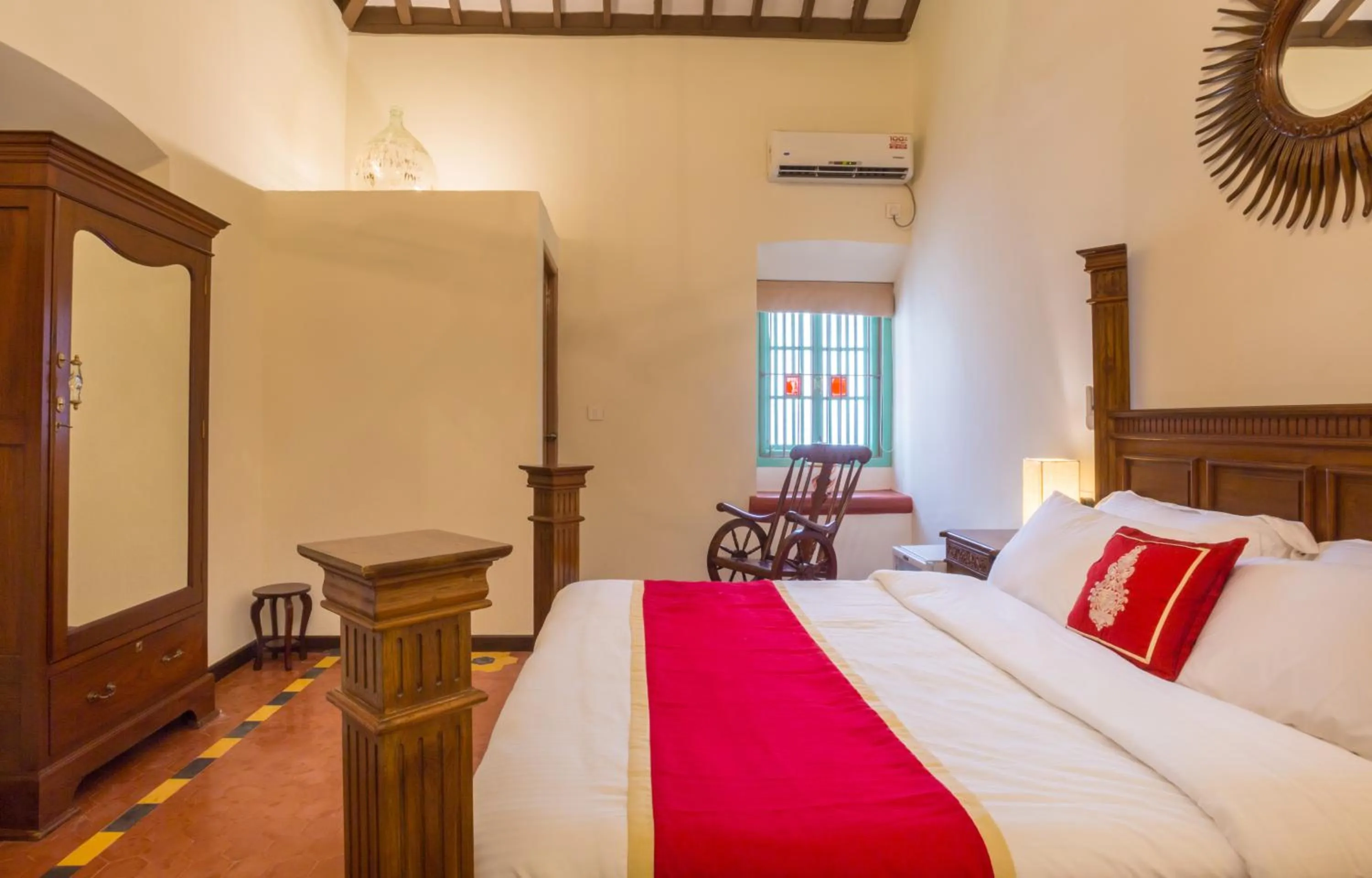 Bedroom, Bed in Lar Amorosa Boutique Hotel - Goa