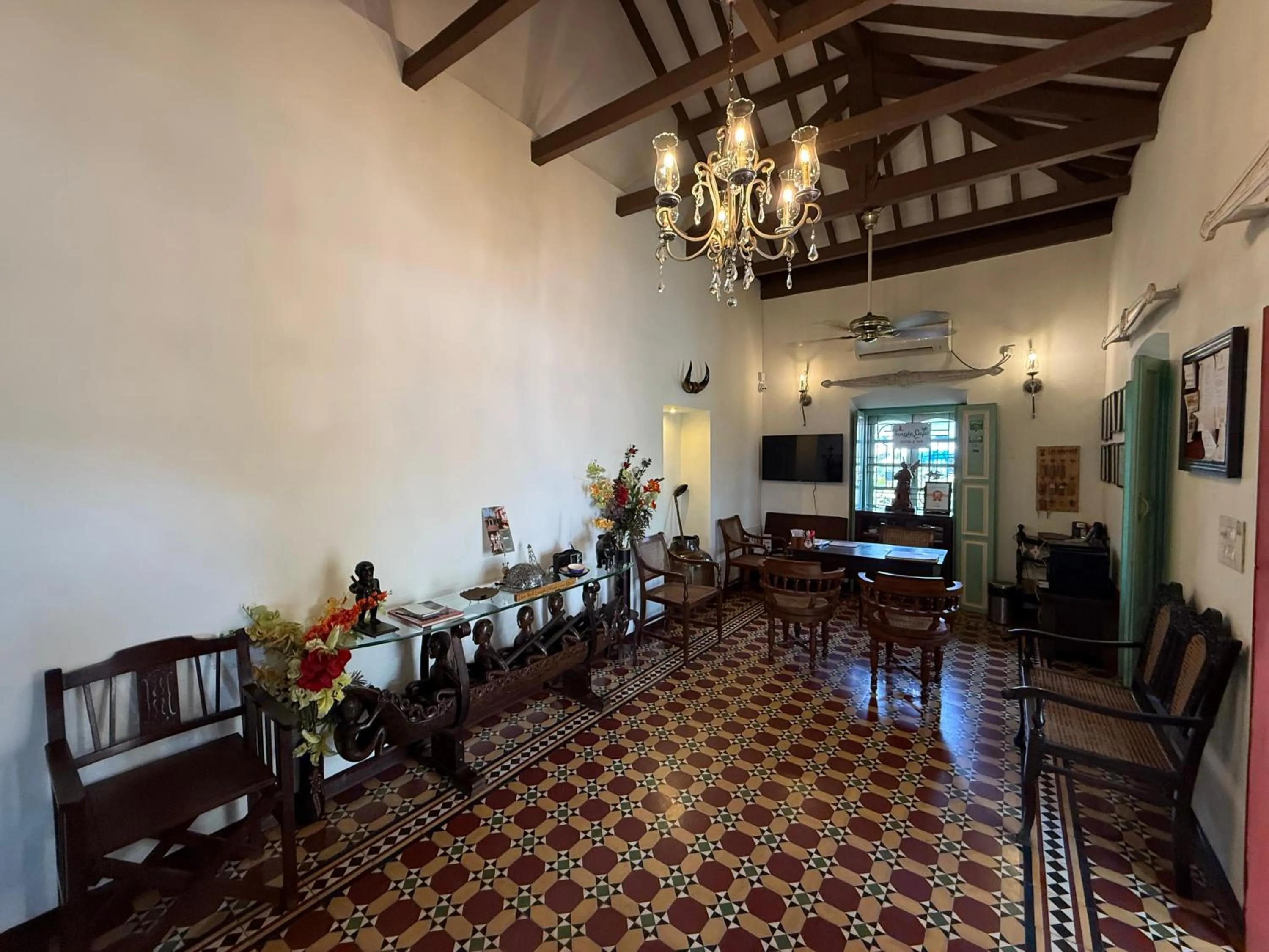 Seating area in Lar Amorosa Boutique Hotel - Goa