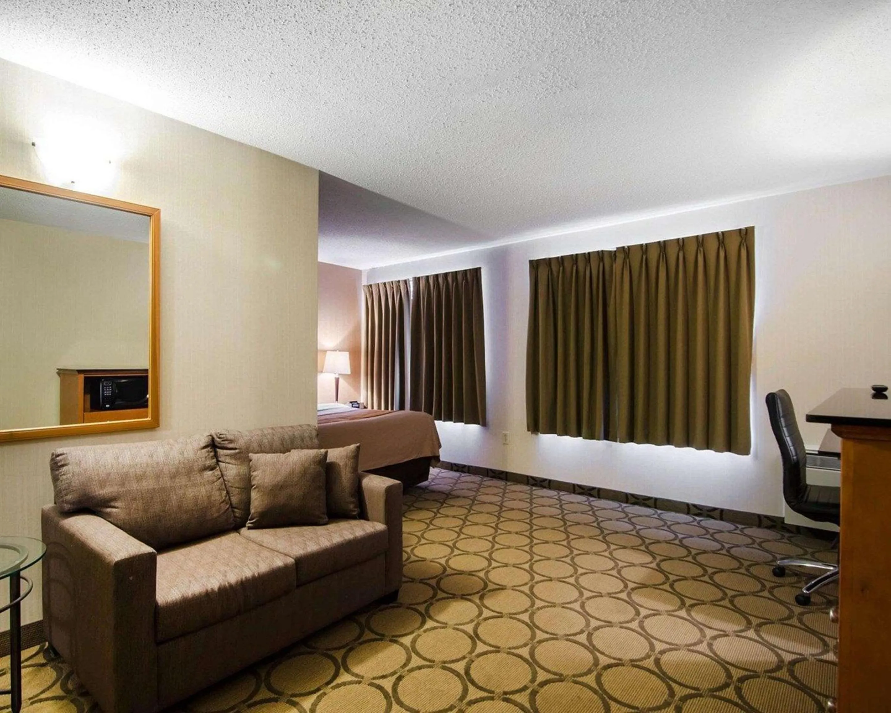 Photo of the whole room in Comfort Inn
