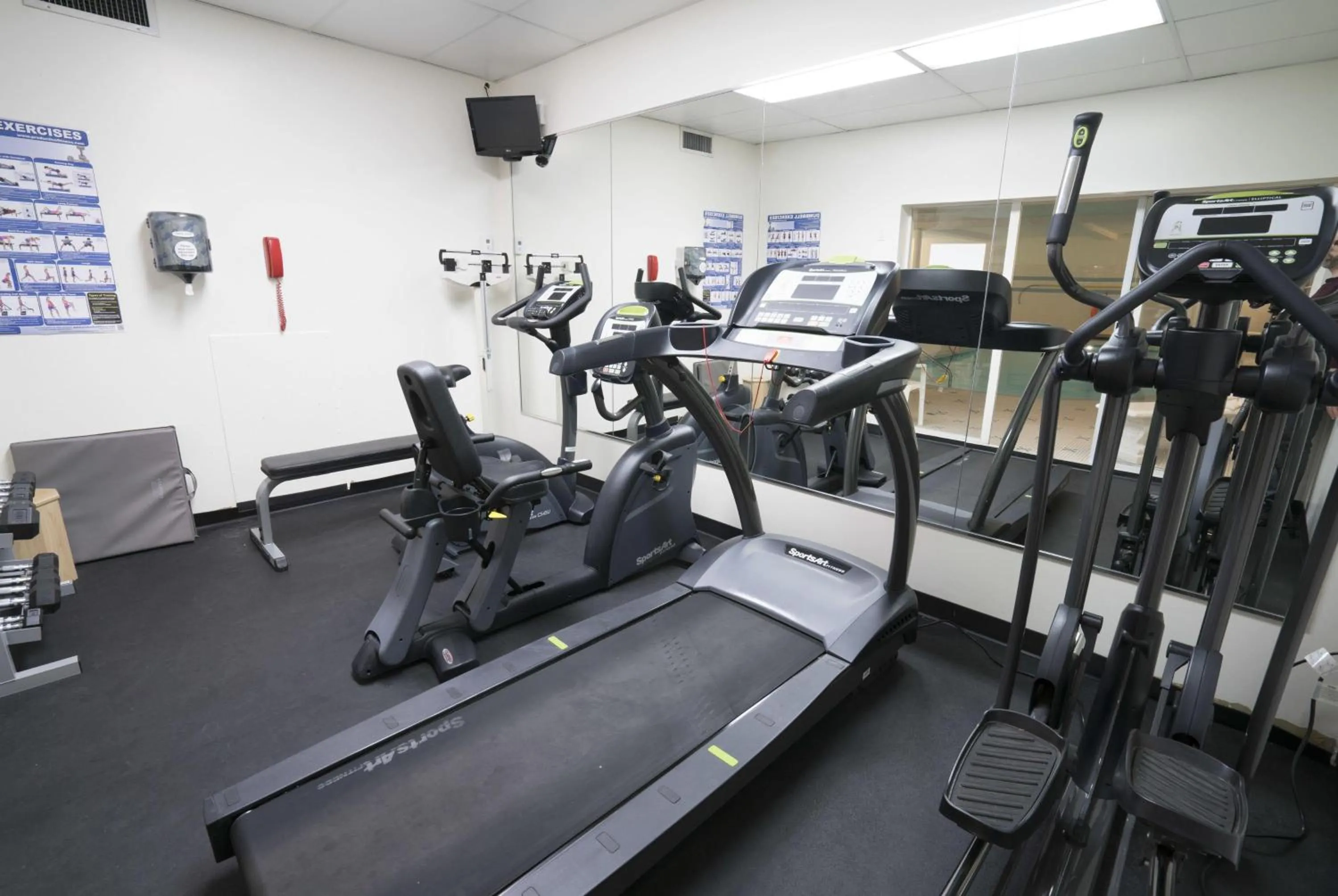 Royal Scot Hotel & Suites, Trademark Collection by Wyndham