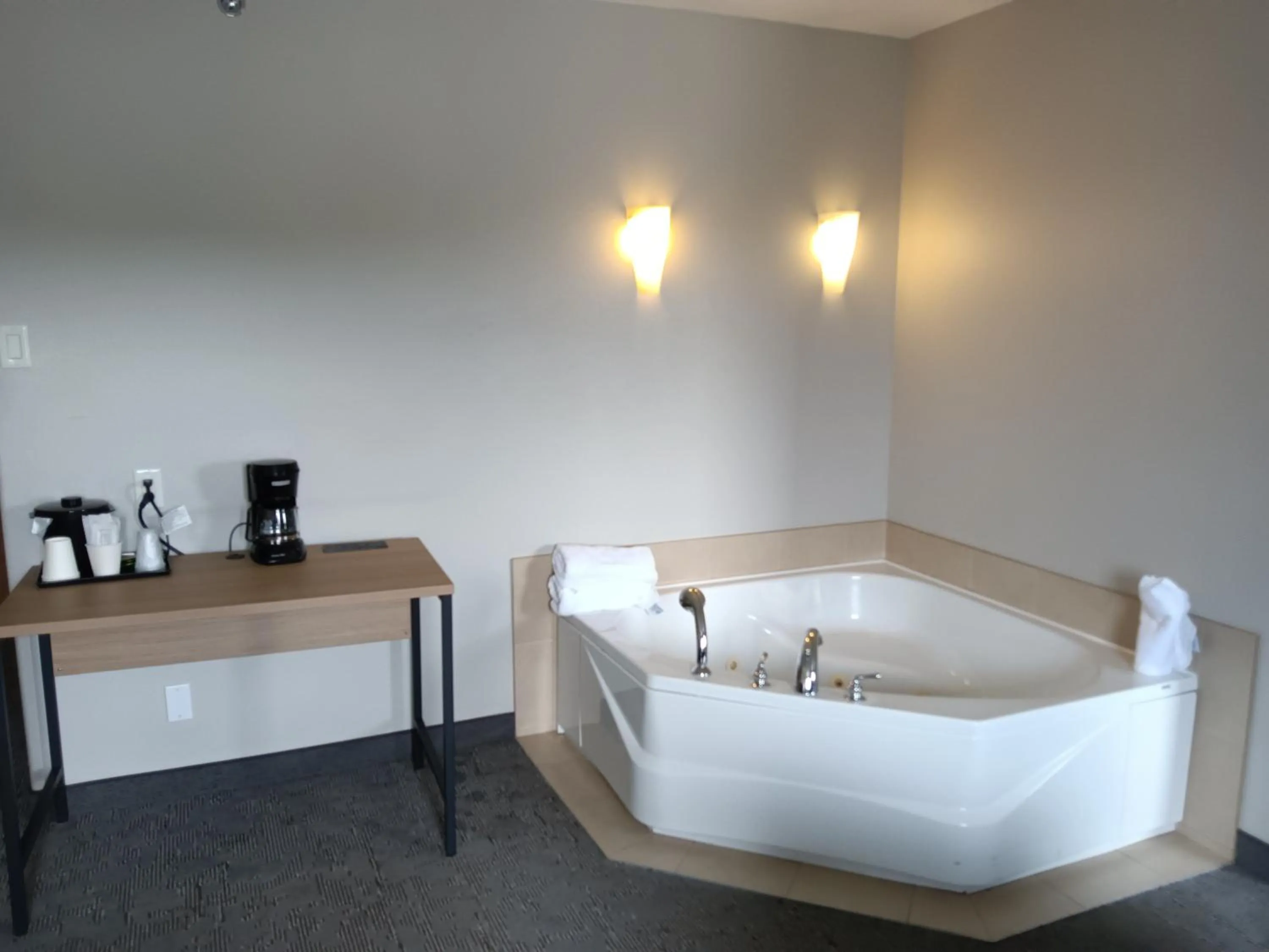 Bathroom in Super 8 by Wyndham St-Jerome