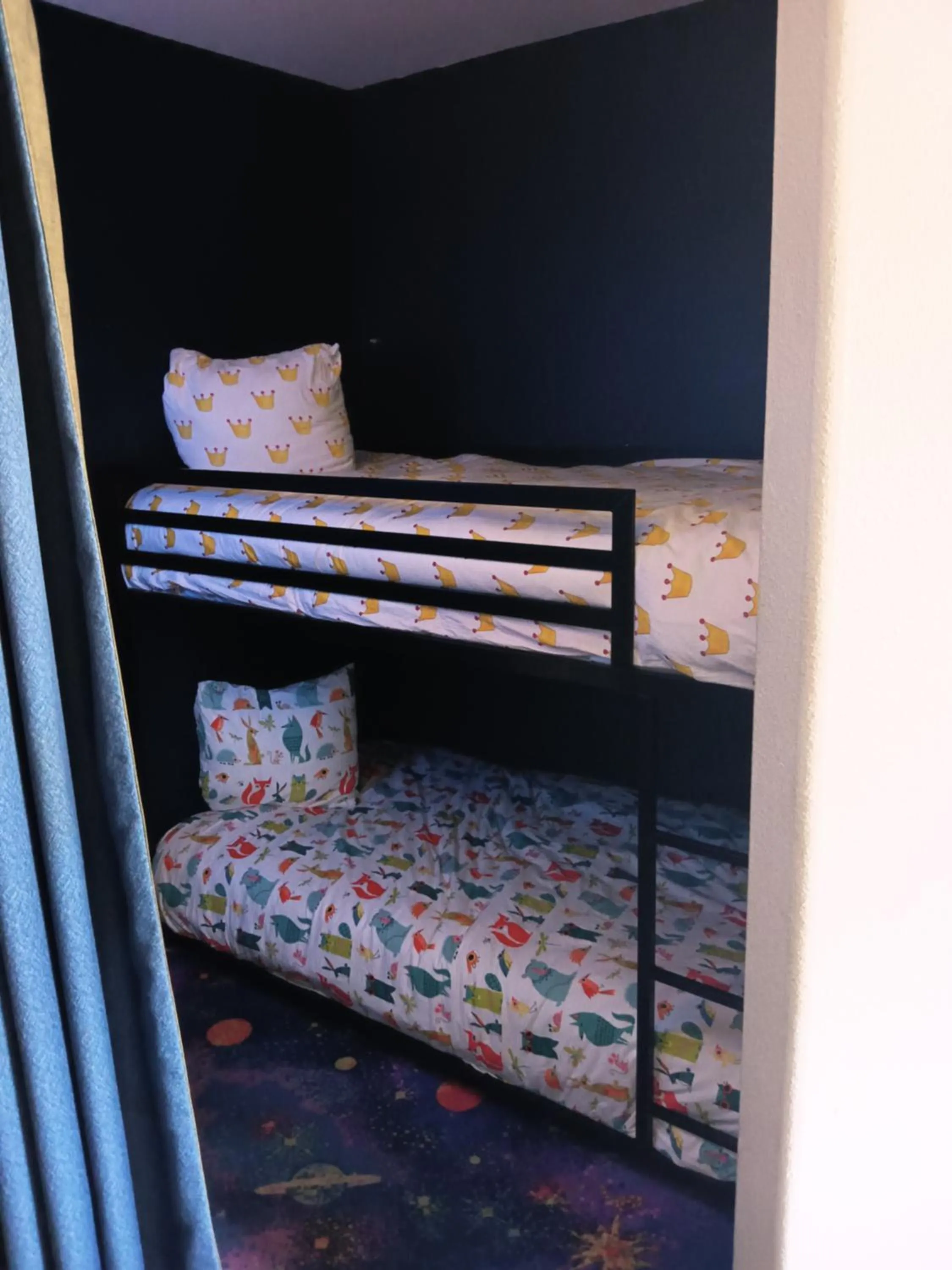 Bed in Super 8 by Wyndham St-Jerome