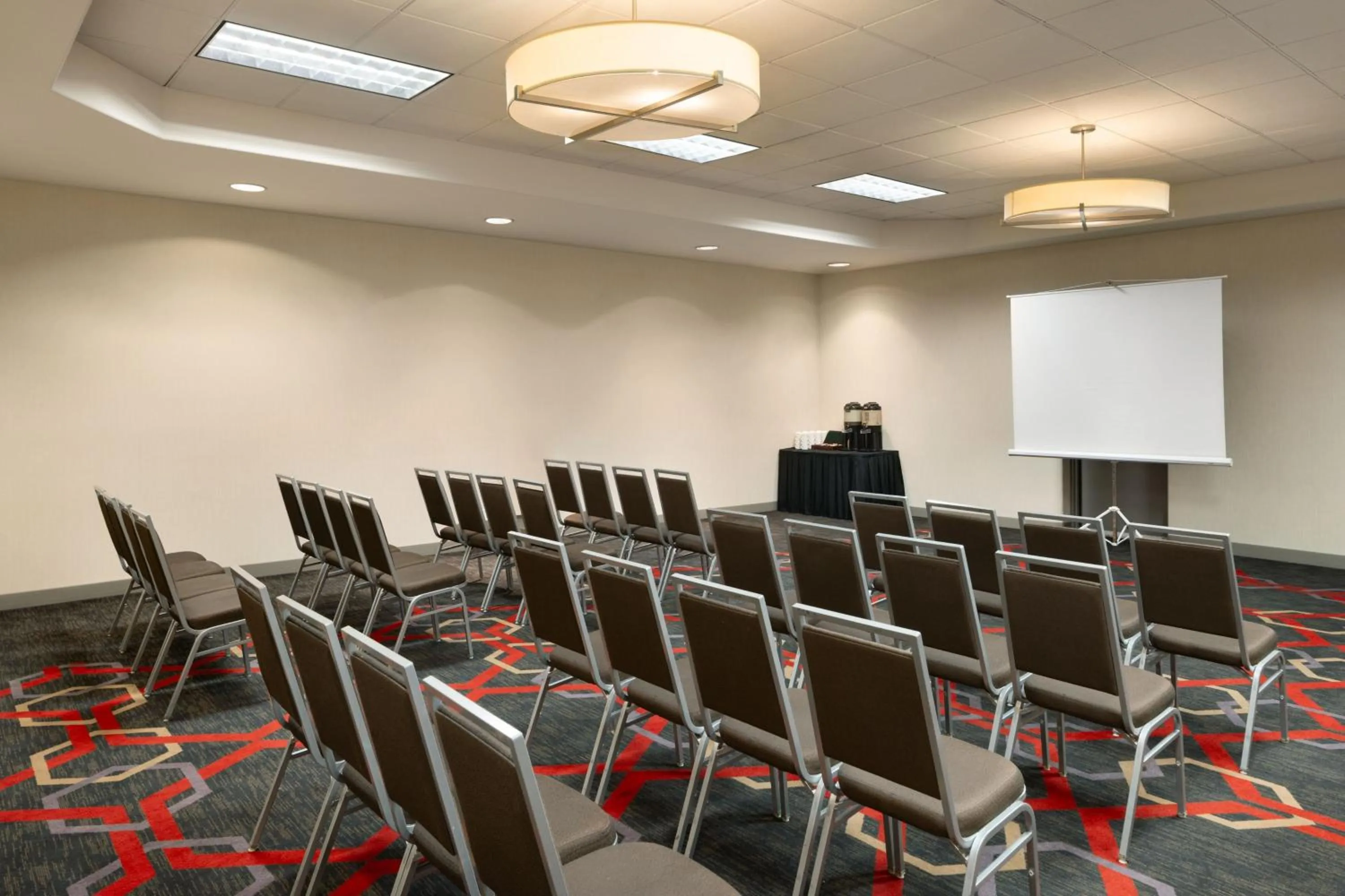 Meeting/conference room in Four Points by Sheraton Edmonton South
