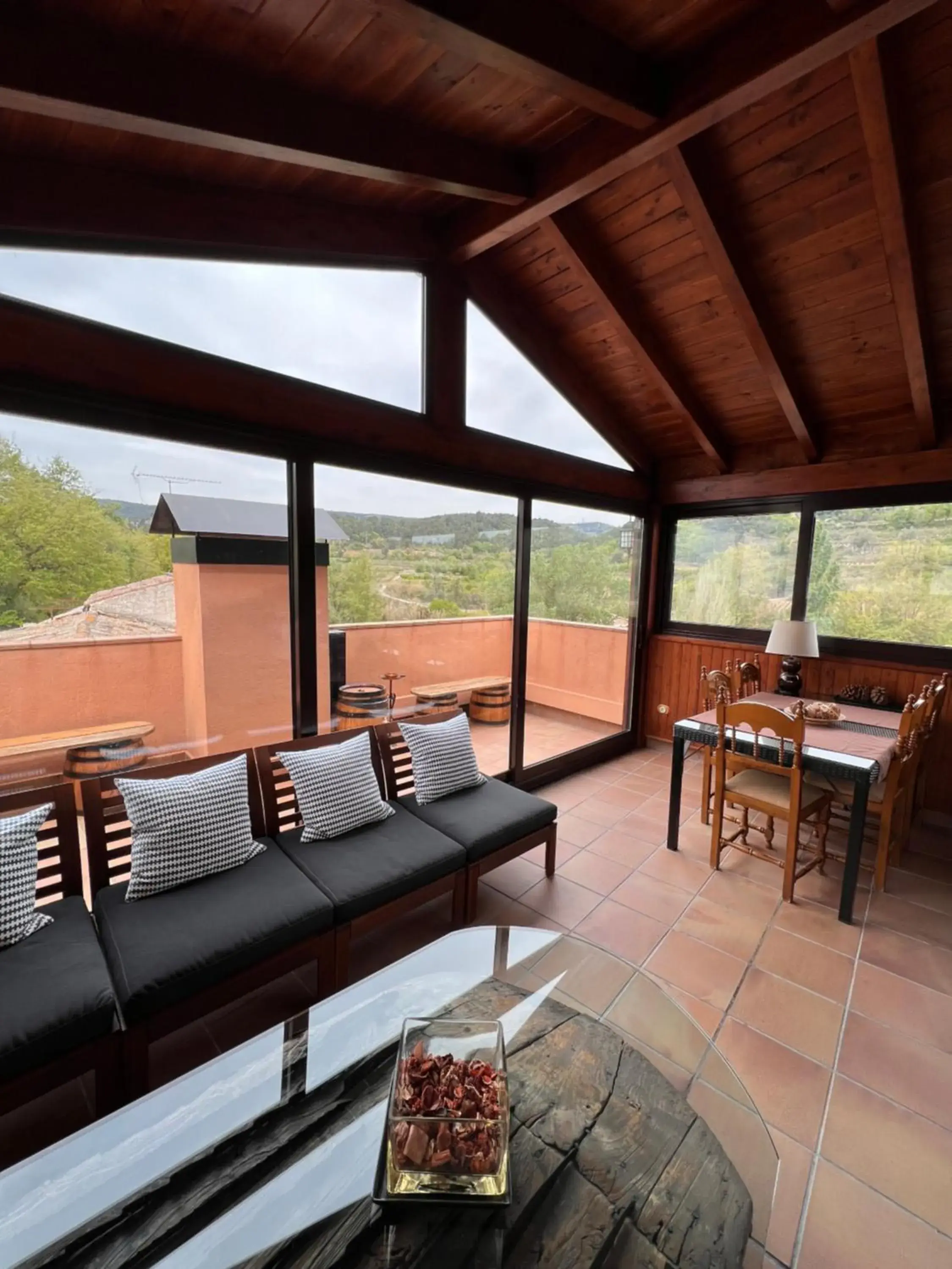 Double or Twin Room with Shower in El Molí de Pontons suites con jacuzzi spa Double or Twin Room with Shower in El Molí de Pontons suites con jacuzzi spa