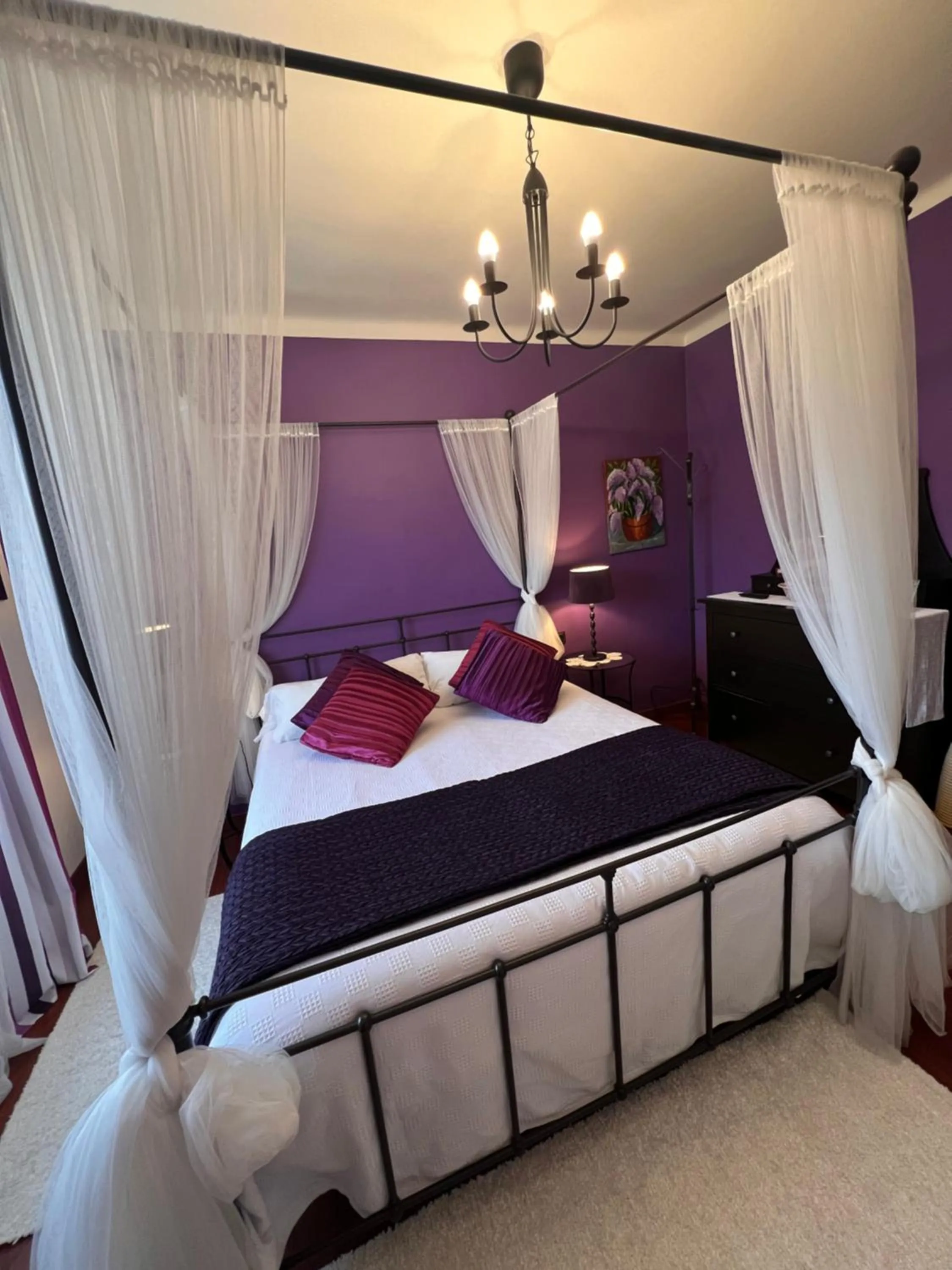 Bed in El Molí de Pontons suites con jacuzzi spa