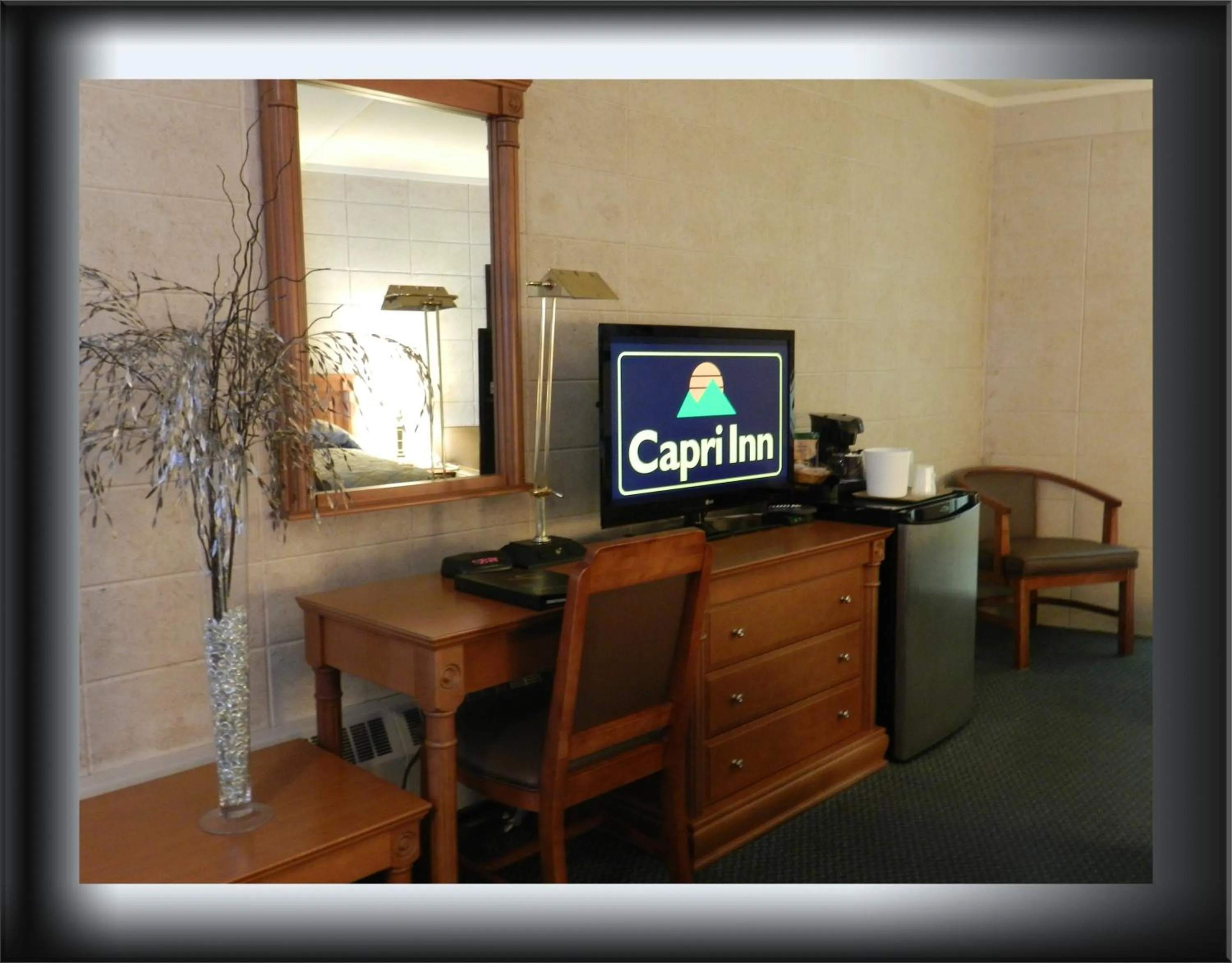 TV and multimedia in Capri Inn