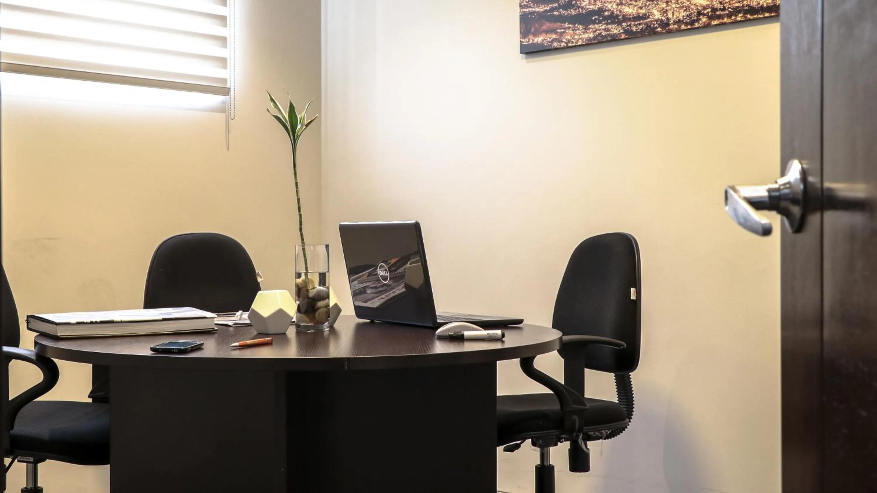 Business facilities in Hotel Rennova